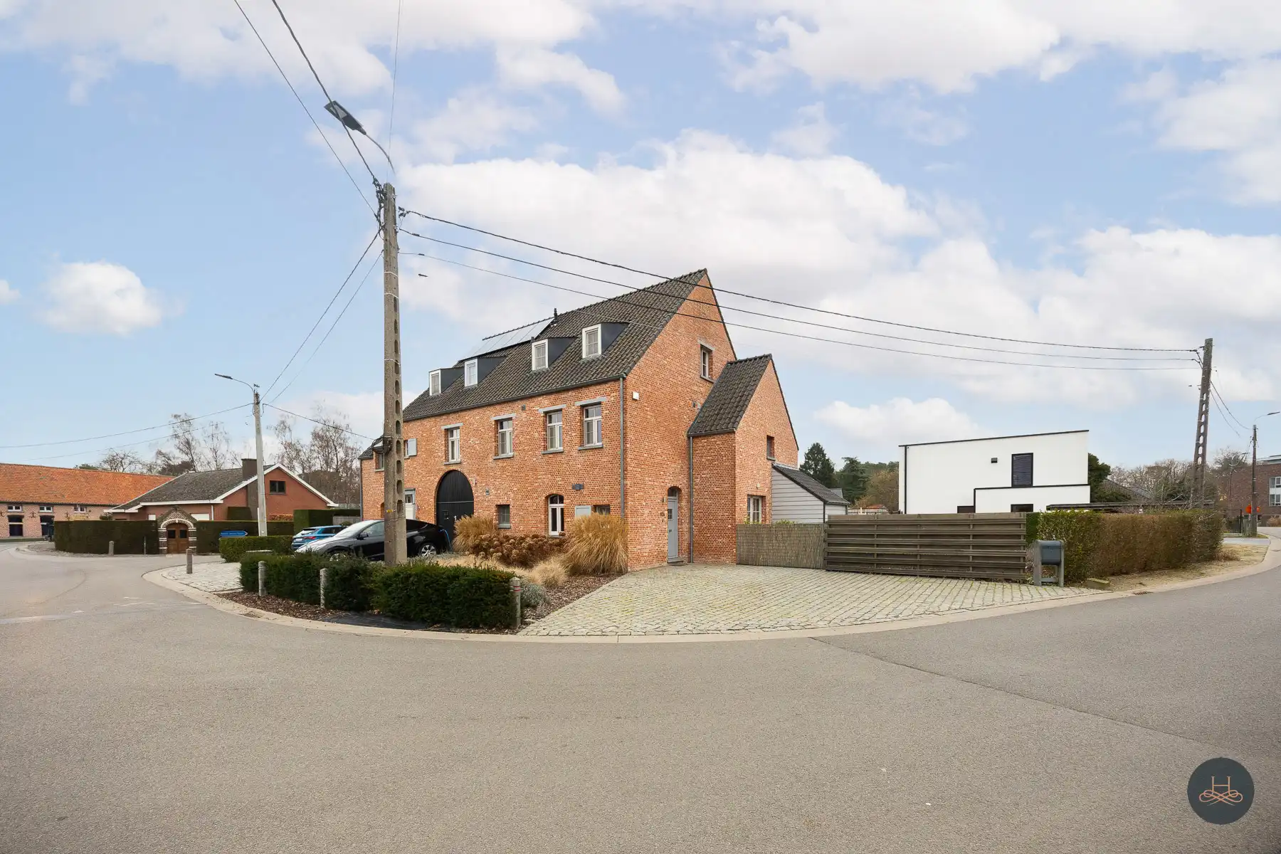 Energiezuinige halfopen pastorijwoning met leuke tuin  foto {{pictureIndex}}