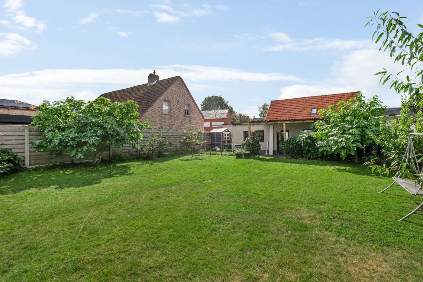 Vrijstaande woning met 4 slpk., inpandige garage en grote tuin foto 26