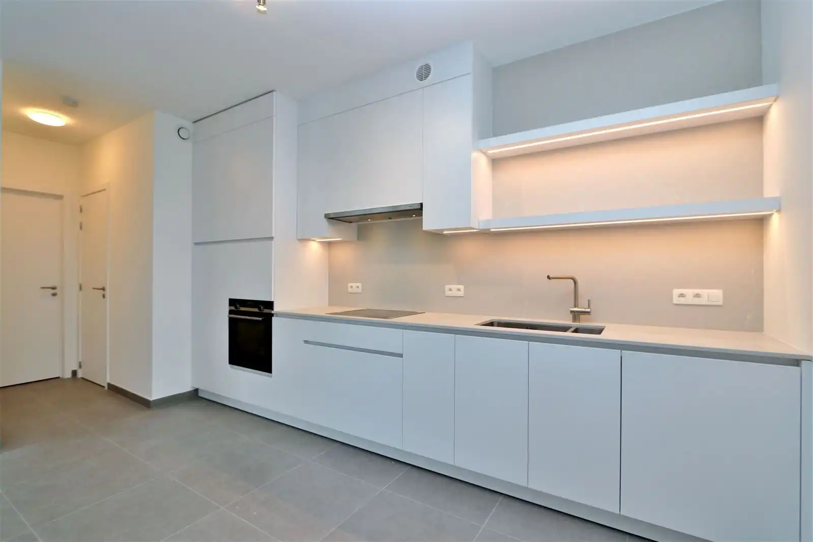 Kwalitatief appartement (duplex)  met 2 slaapkamers & 2 ondergrondse staanplaatsen  foto 6