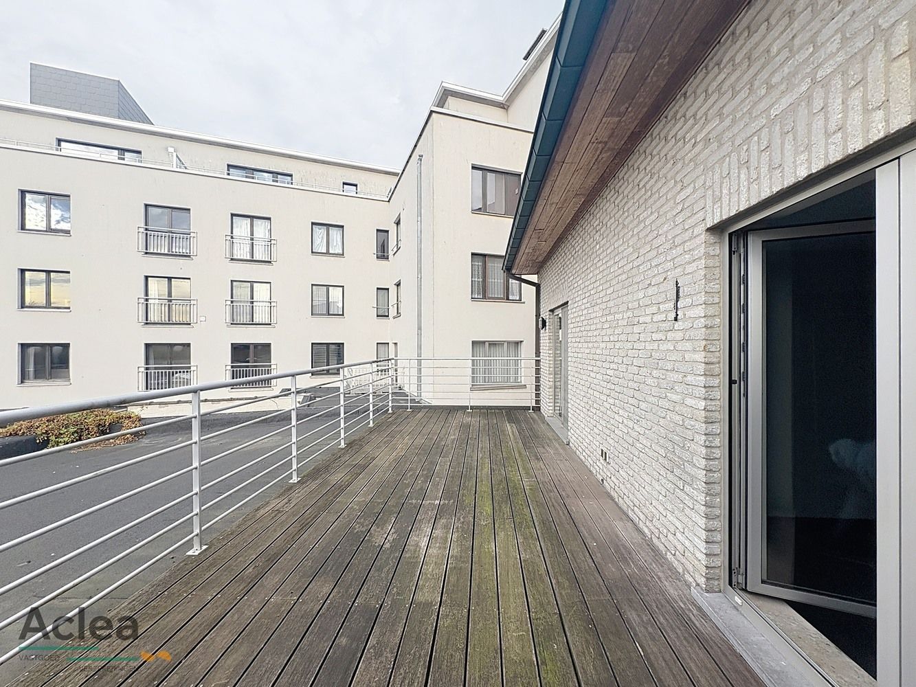 Appartement met 2slpks aan de rand van het centrum foto 11