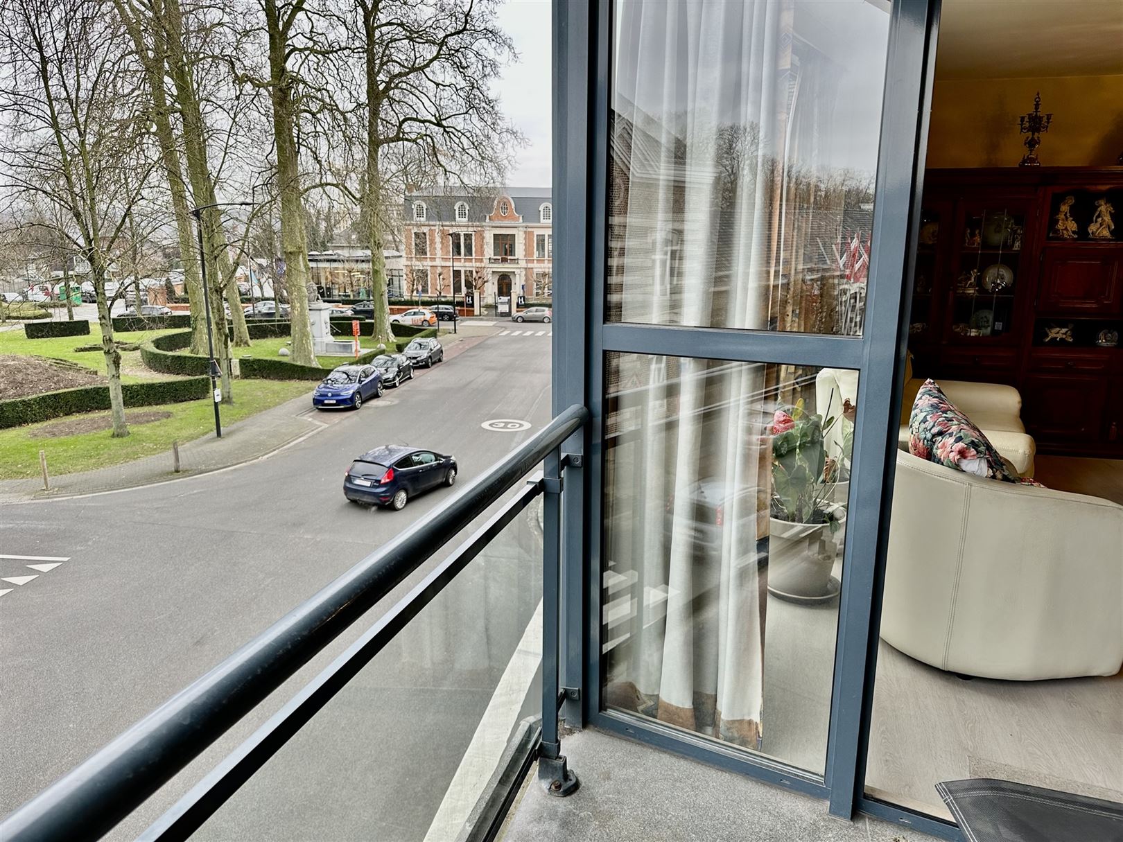 Instapklaar appartement te huur vlakbij park Liedts foto 8