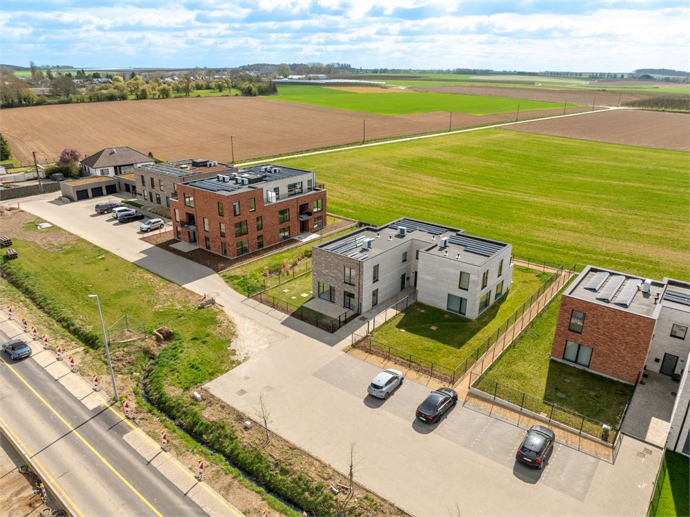 Compact comfort met royaal terras! foto 13