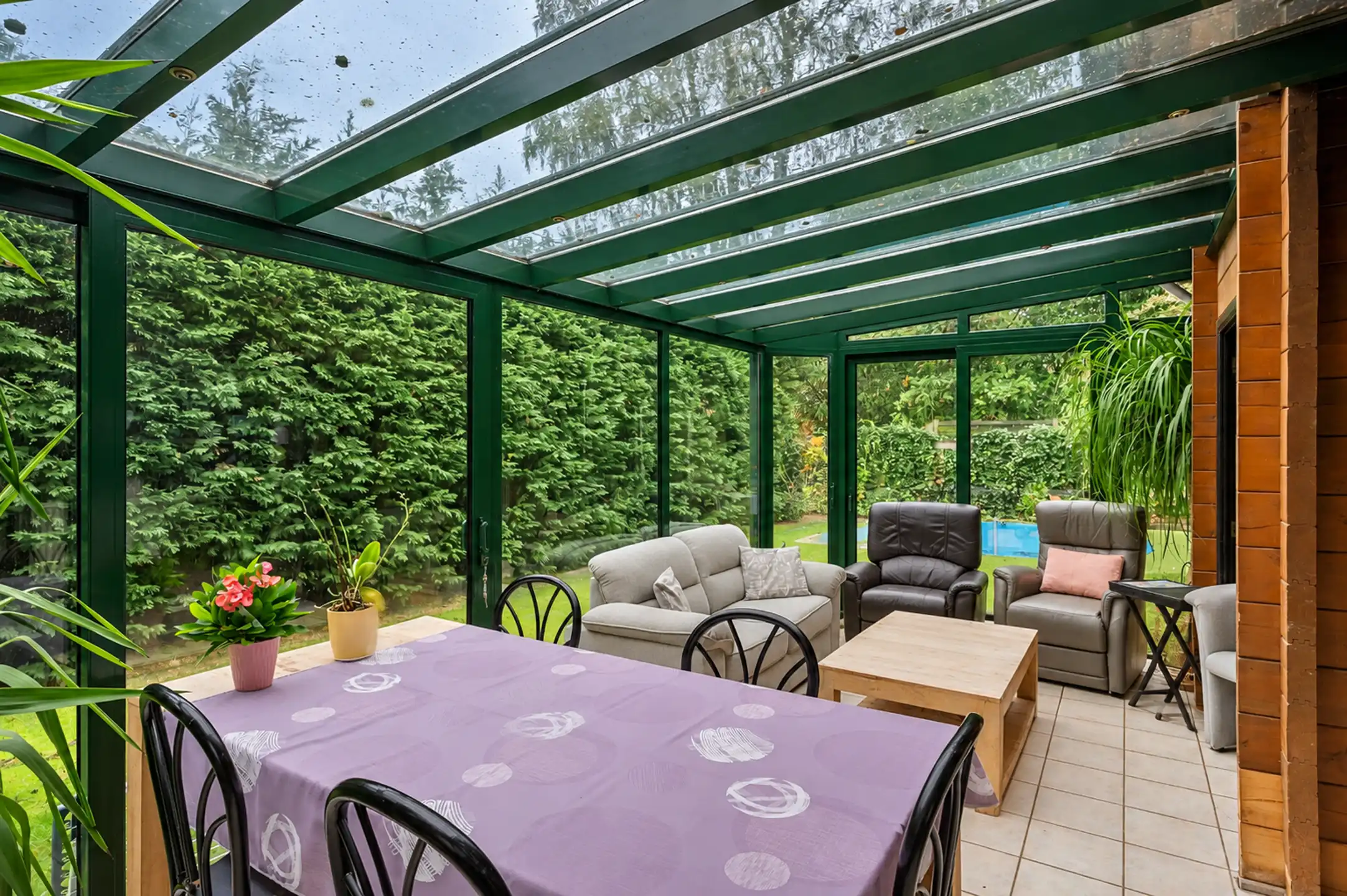 Charmante woning in chaletstijl met 3 slaapkamers en groene tuin nabij de Kalmthoutse Heide foto 10