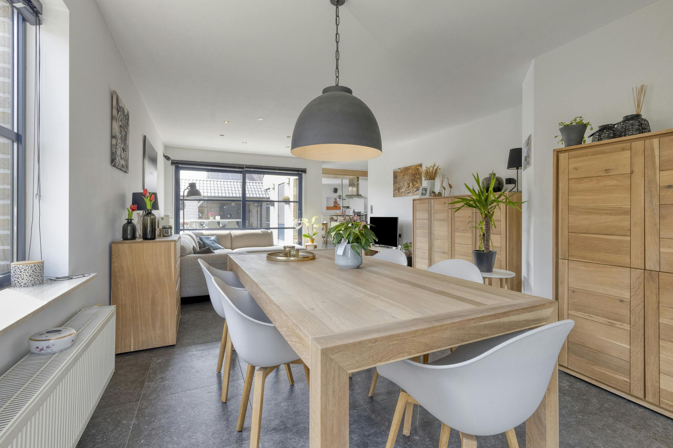 Instapklaar en energiezuinig wonen in het hart van Aalter! foto 4
