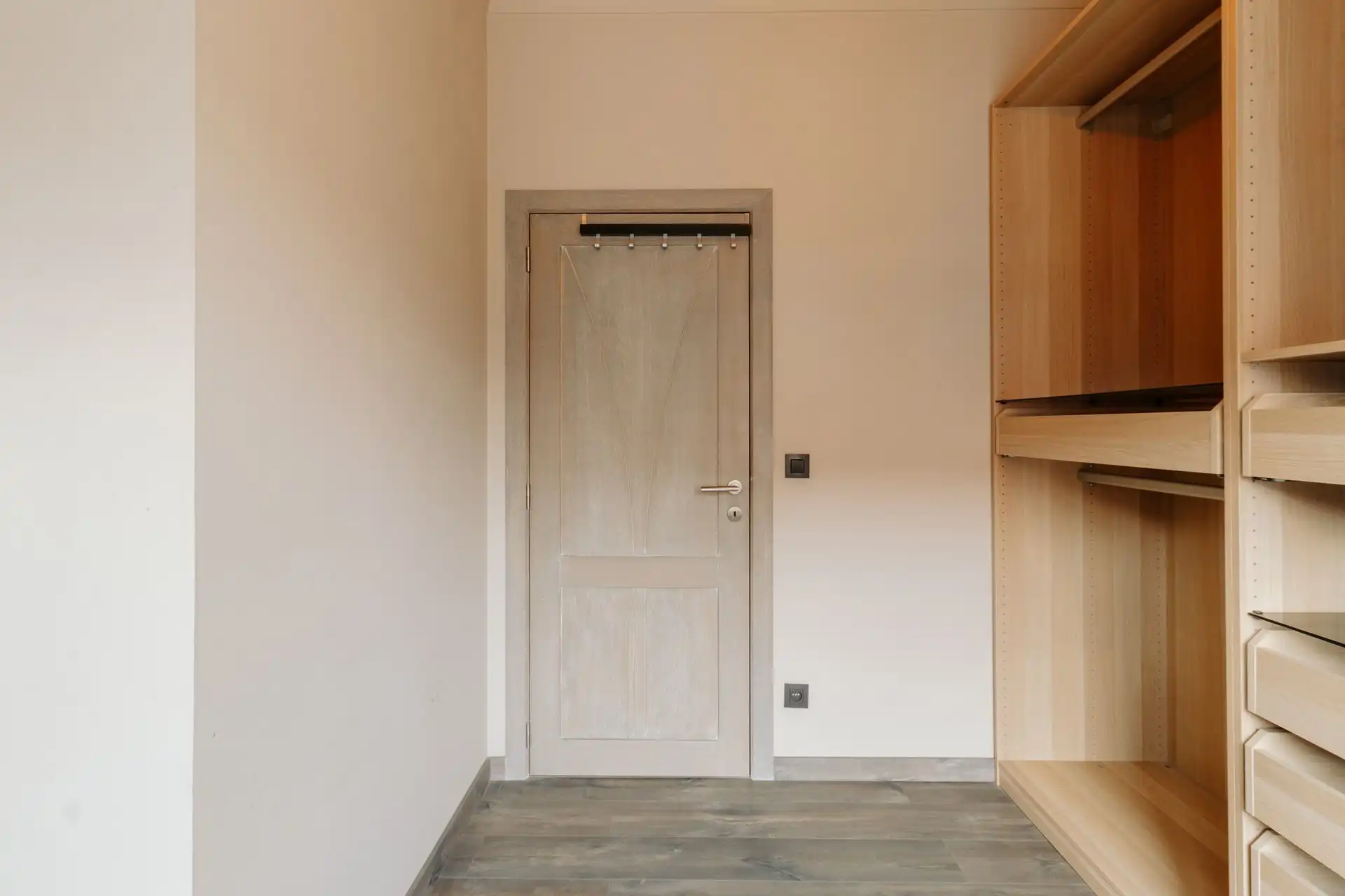 Unieke woning met magazijn in Boom foto 26