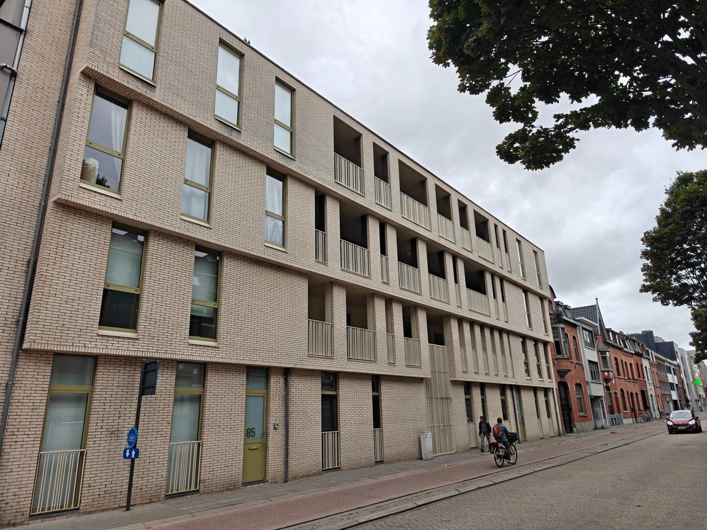 ()=>{if(producerUpdateValueVersion(node),producerAccessed(node),node.value===ERRORED)throw node.error;return node.value} Maastrichtersteenweg 83/2.01 - 3500 Hasselt
