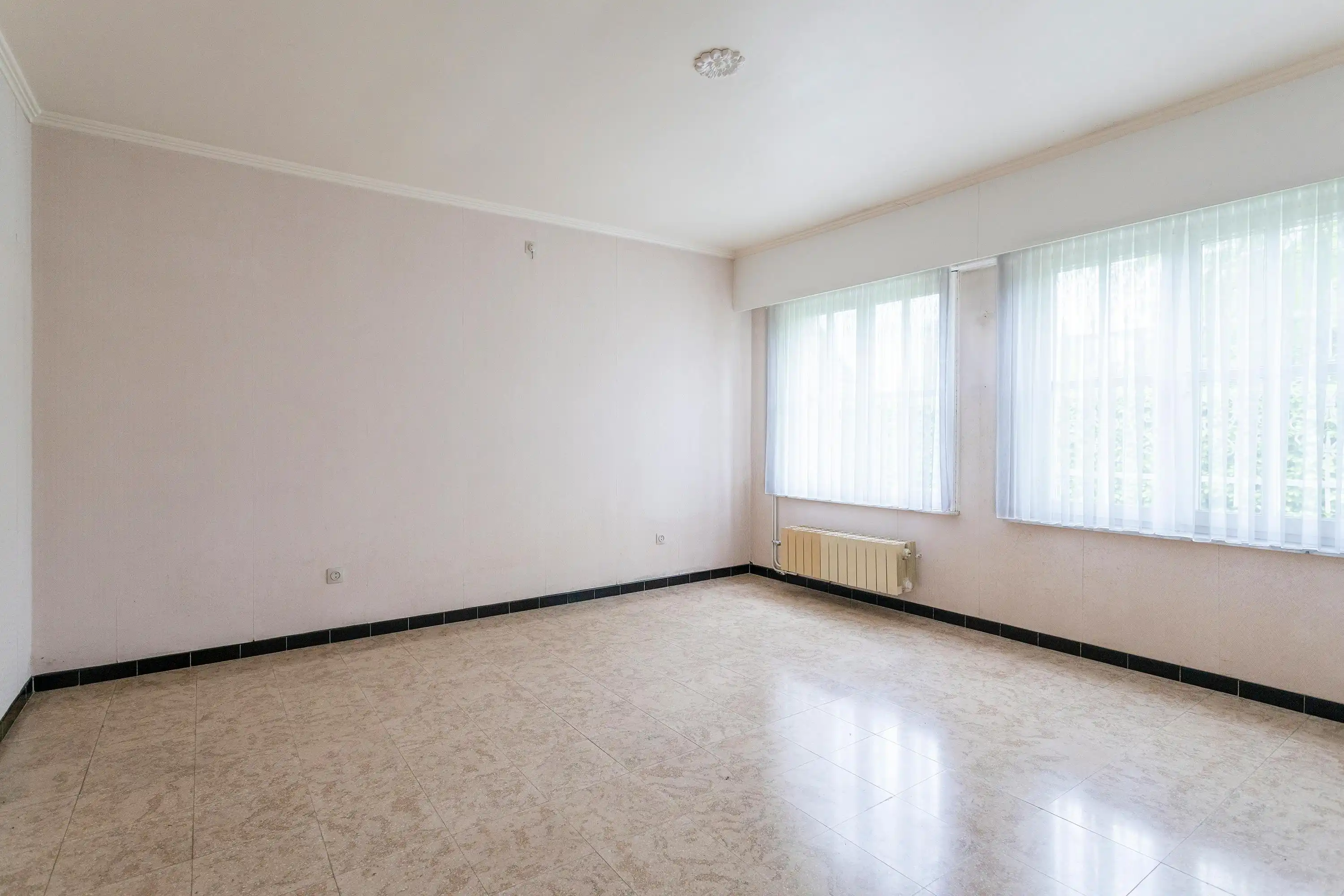 Huis met 3 slaapkamers op 2.287 m² grond te koop in Ursel!  foto 16