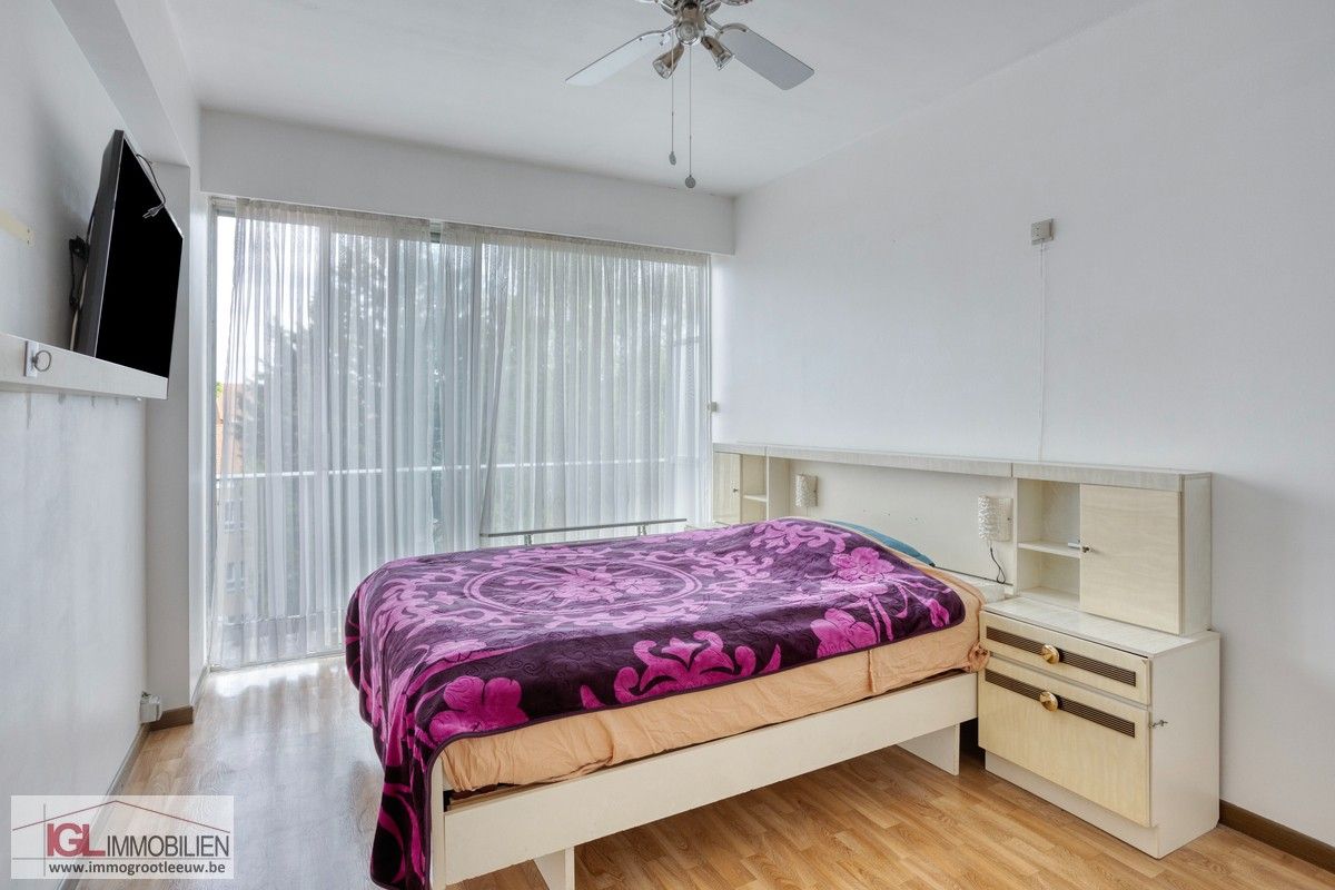 Lumineus 2-kamer appartement met 2 terrassen, garage en kelder foto 10