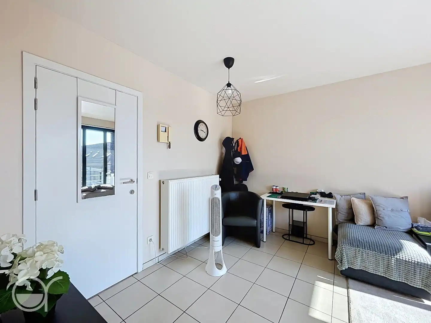 Gezellig en lichtrijk 1-slaapkamerappartement te huur foto 3