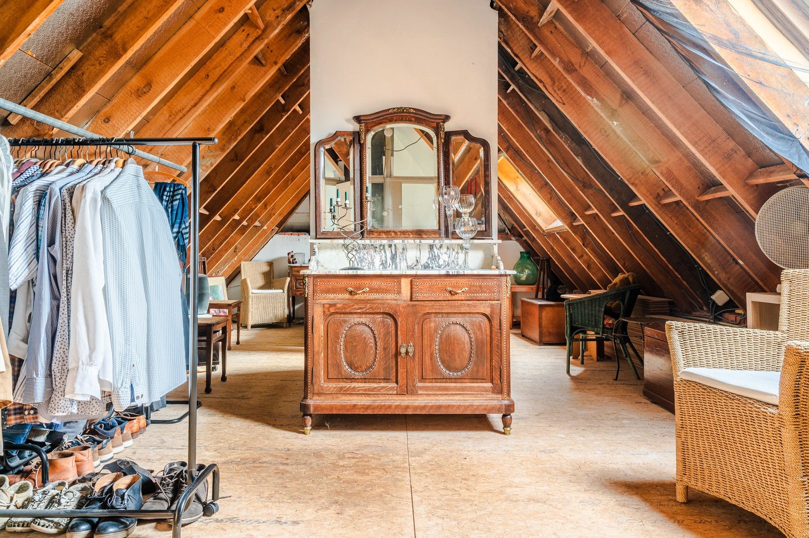 Charmante hoeve met grote tuin foto 19