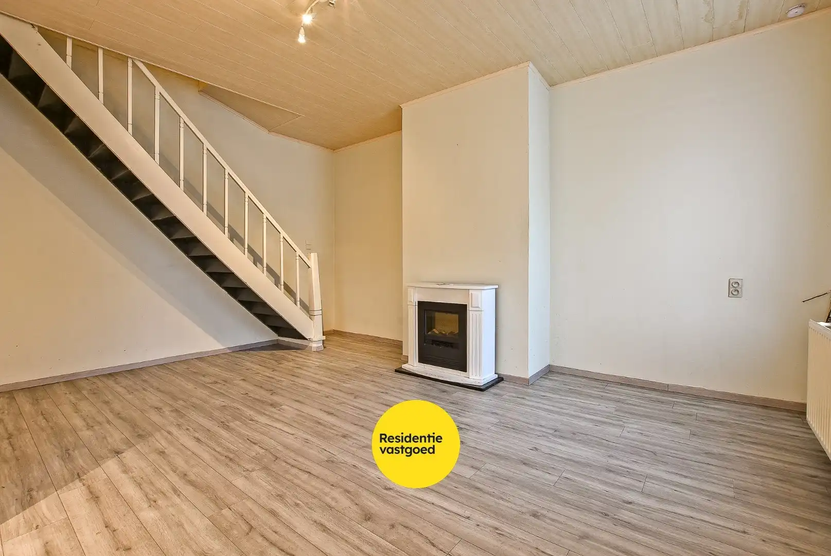 Charmante woning in de dorpskern van Keiem! foto 3