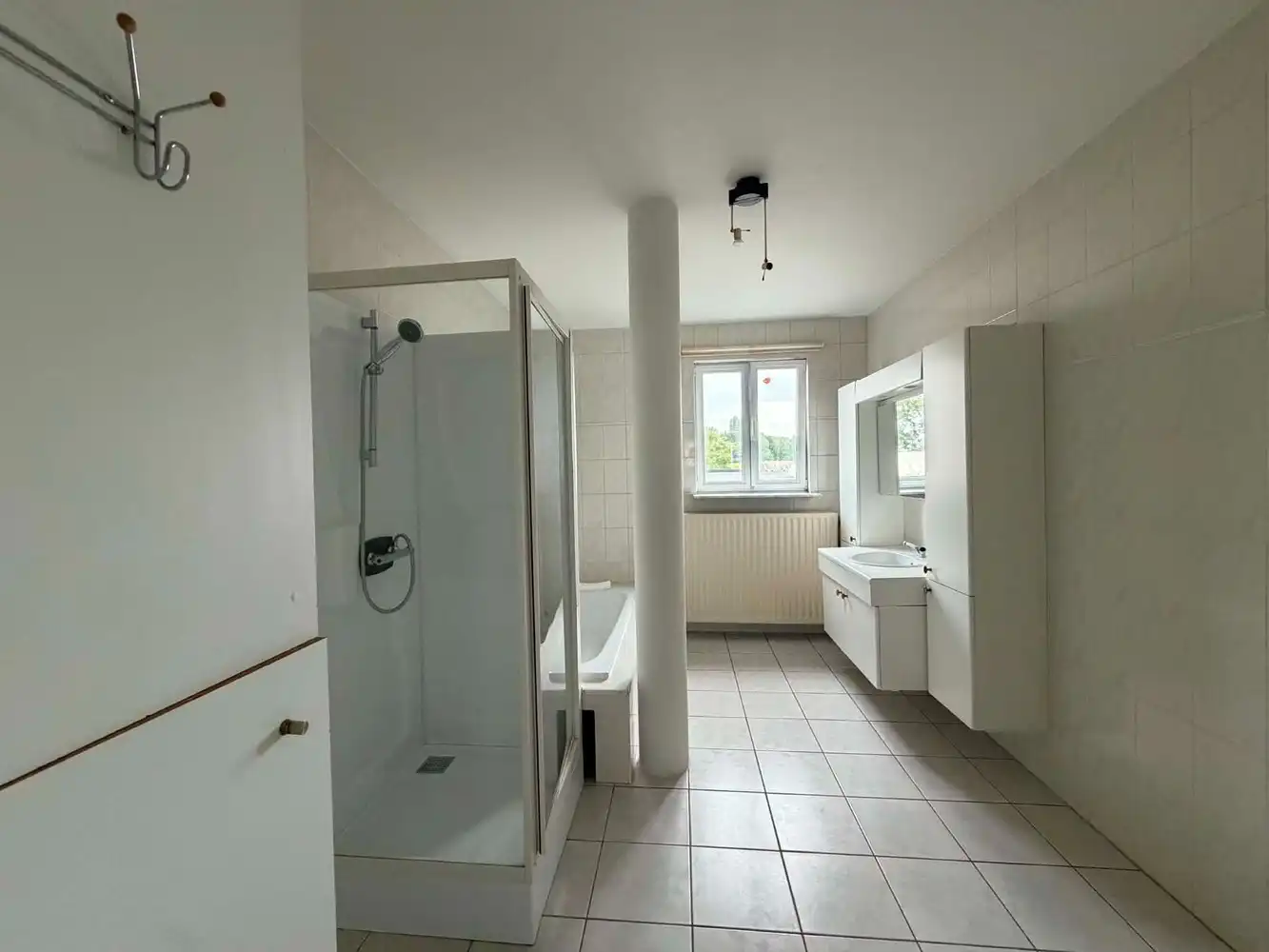 SUPER RUIM APPARTEMENT INCLUSIEF GARAGEBOX foto 25