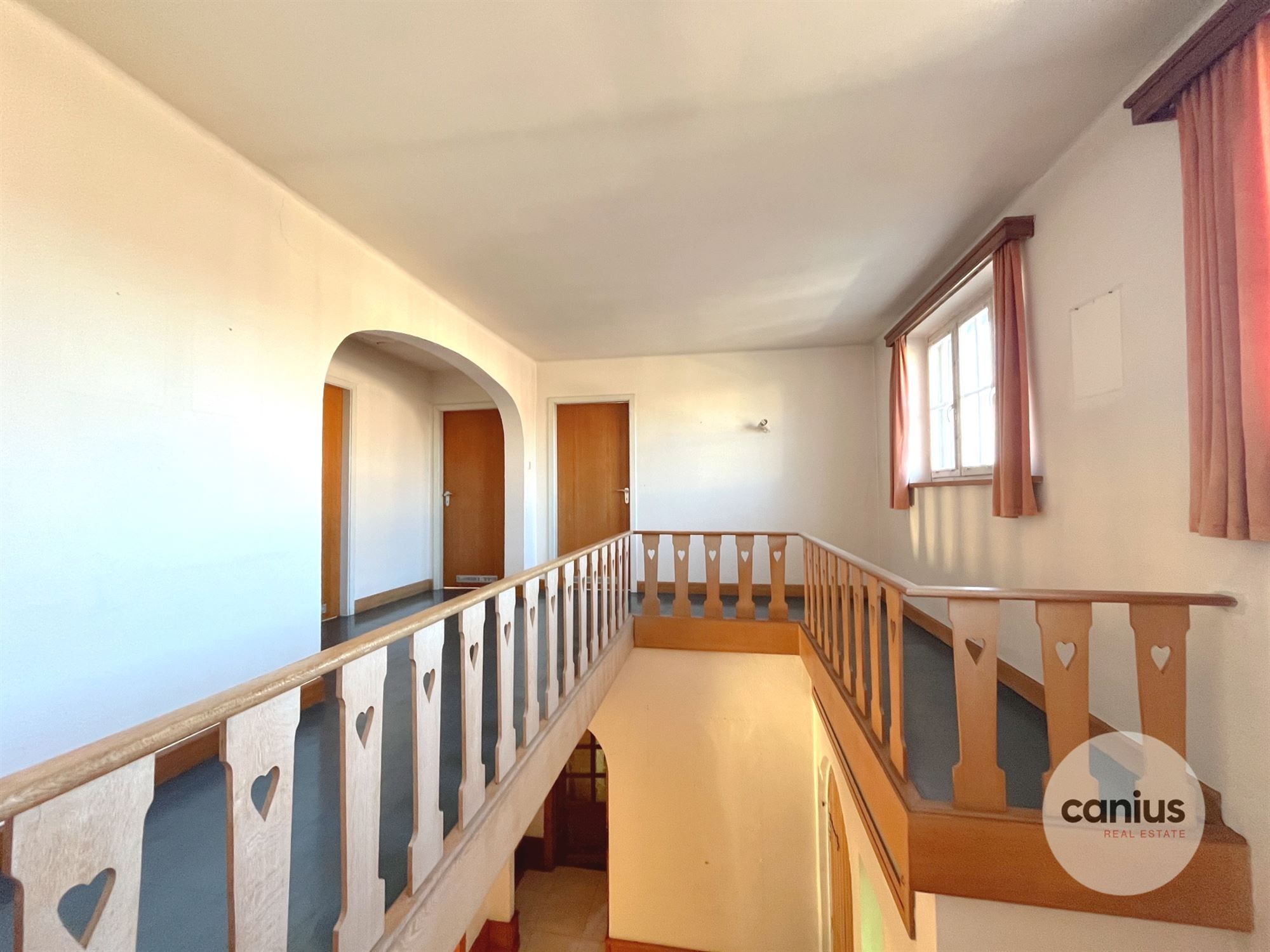 CHARMANTE WONING MET 4 SLKS, OP7A50CA NABIJ HET CENTRUM foto 11