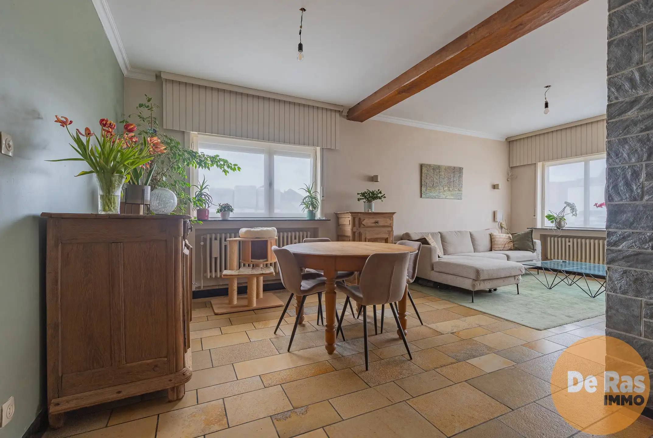 LEBBEKE - Leuke halfopen woning met 3 slaapkamers en tuin foto 6