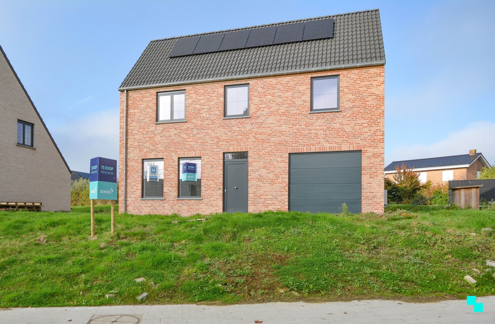 Alleenstaande, nieuwbouw woning te Hooglede foto {{pictureIndex}}