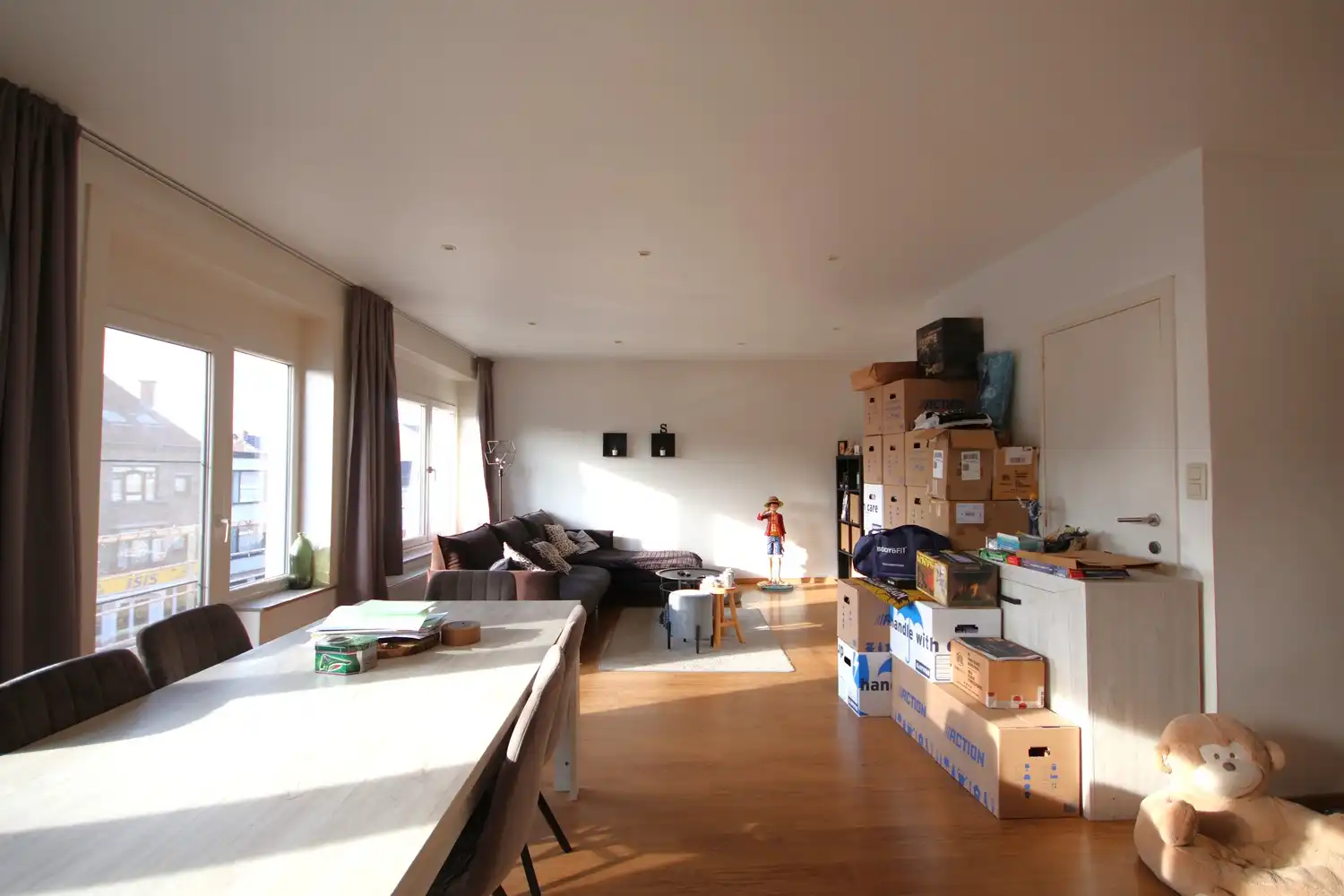 Modern en lichtrijk appartement met 2 slaapkamers en terras foto 13