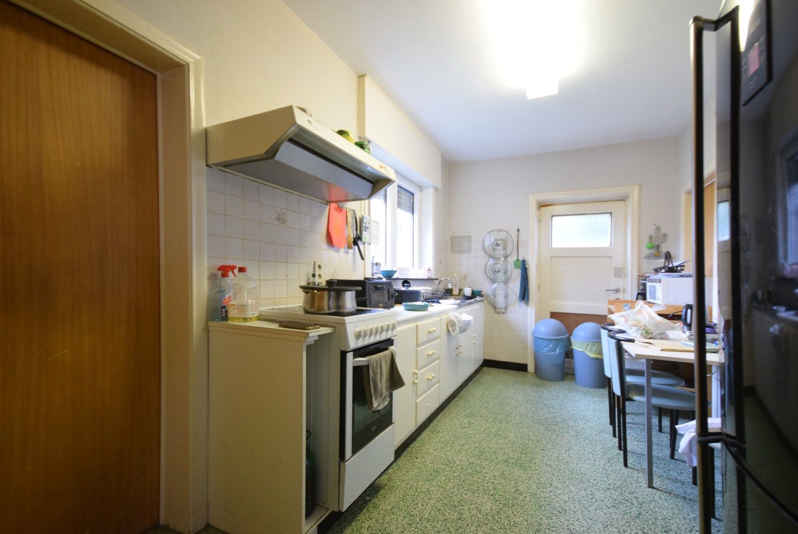 Woning met drie slaapkamers en tuin in Ardooie foto 5