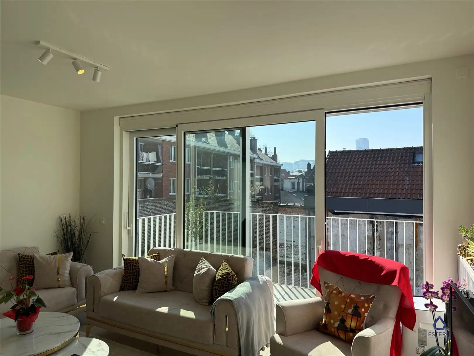 Modern 2-slaapkamerappartement met dubbel terras te Laken foto 6