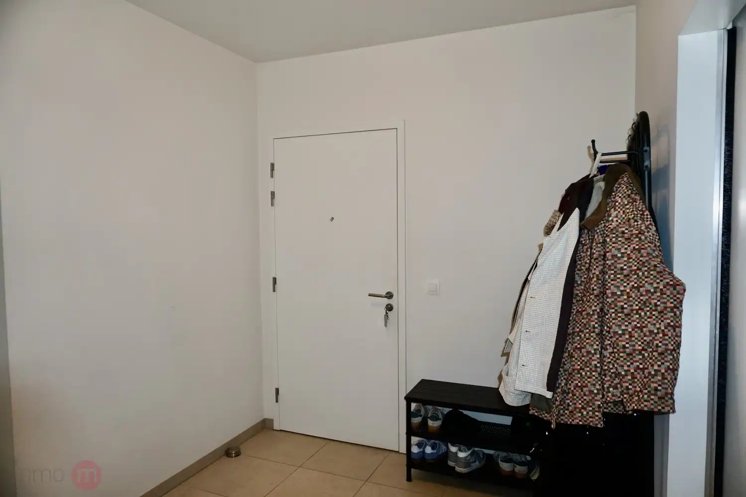 Recent appartement met 2 slaapk, terras en autostaanplaats. foto 15