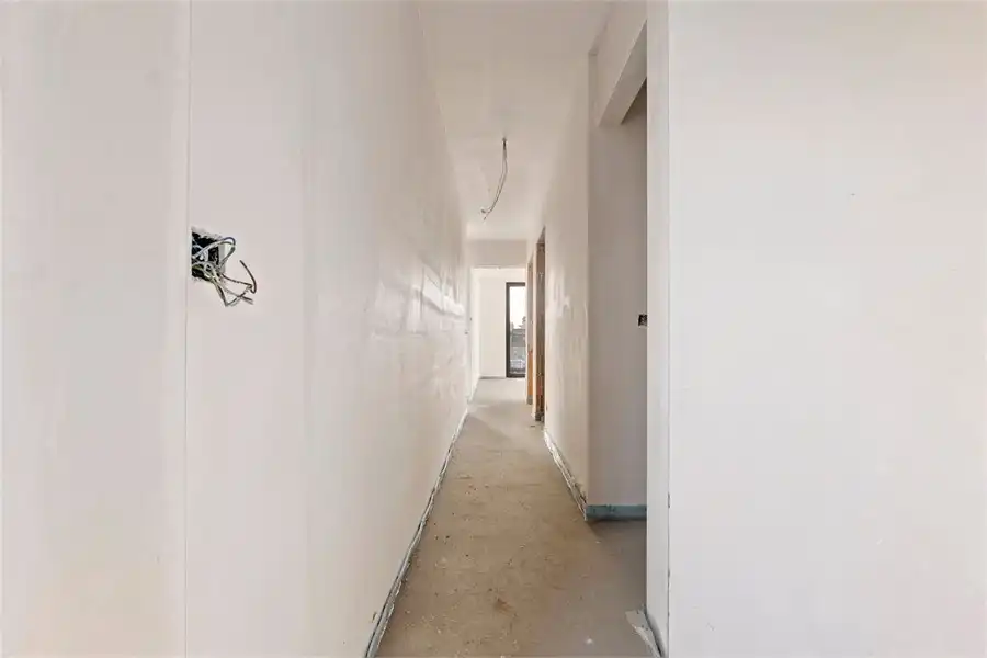 RUIME NIEUWBOUWWONING, GEKENMERKT DOOR EEN STRAKKE ARCHITECTUUR (WONING 4) foto 12