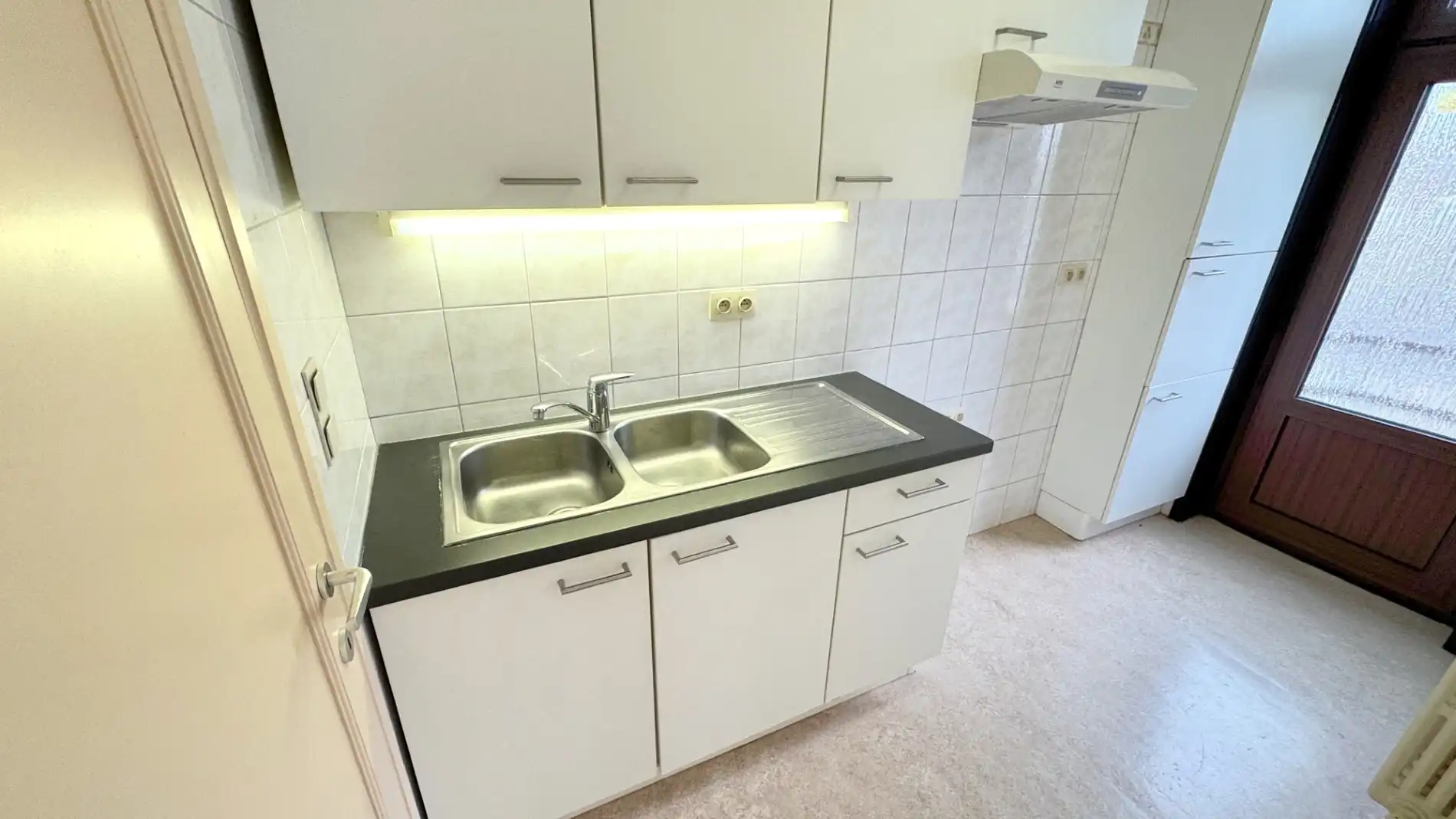 Femina - Gebouw met 3 appartementen foto 16