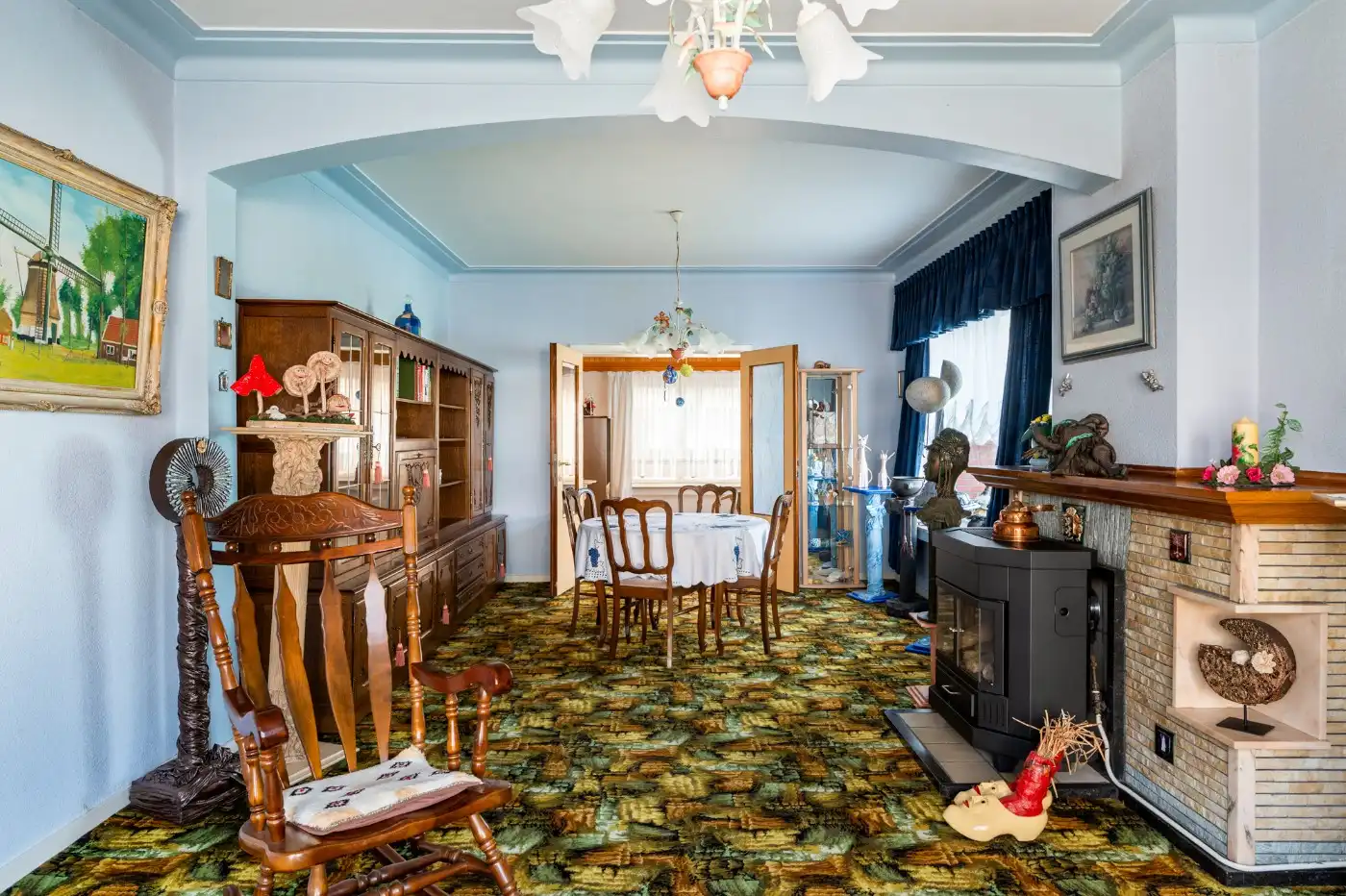 Vrijstaande, te renoveren woning met 3 à 4 slpk., garage en zuid-tuin foto 4