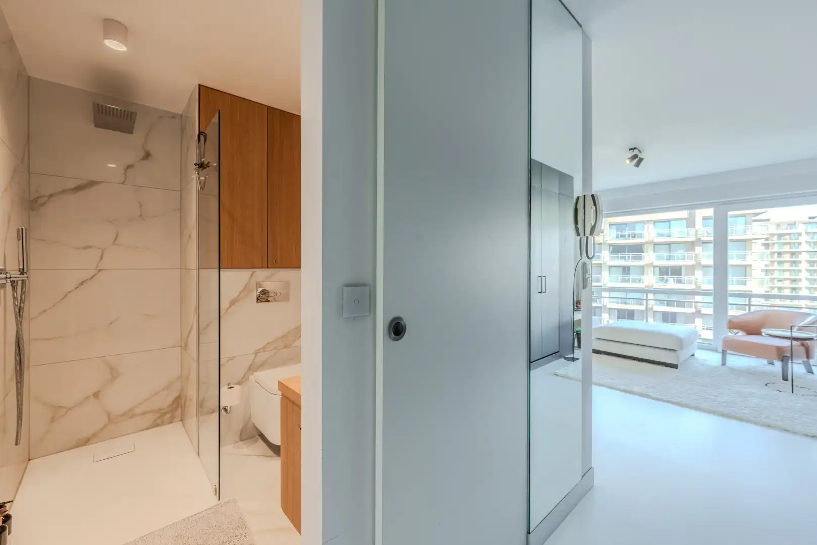 Goed gelegen en gerennoveerd studio te Nieuwpoort-bad! foto 11