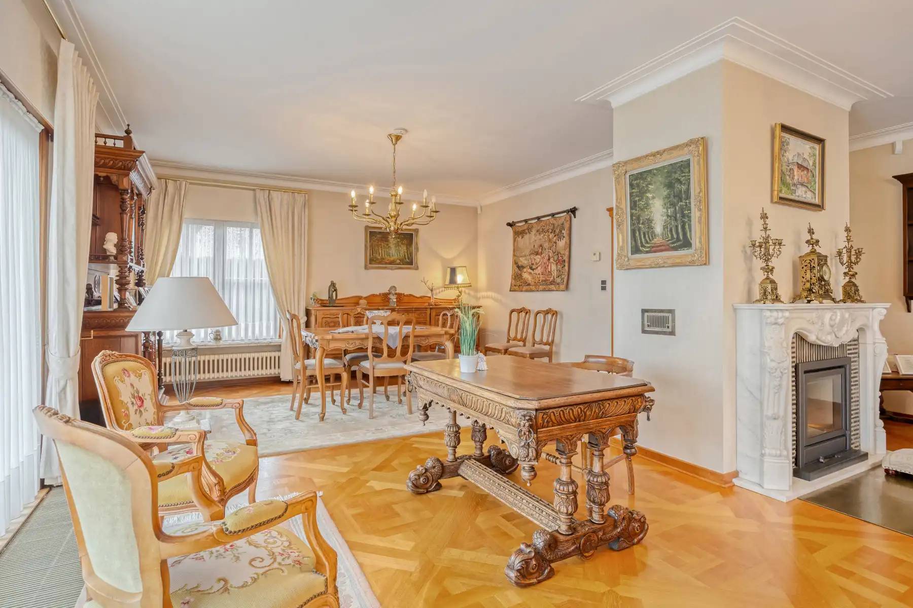 Residentieel gelegen karakterwoning met 4 slaapkamers foto 2