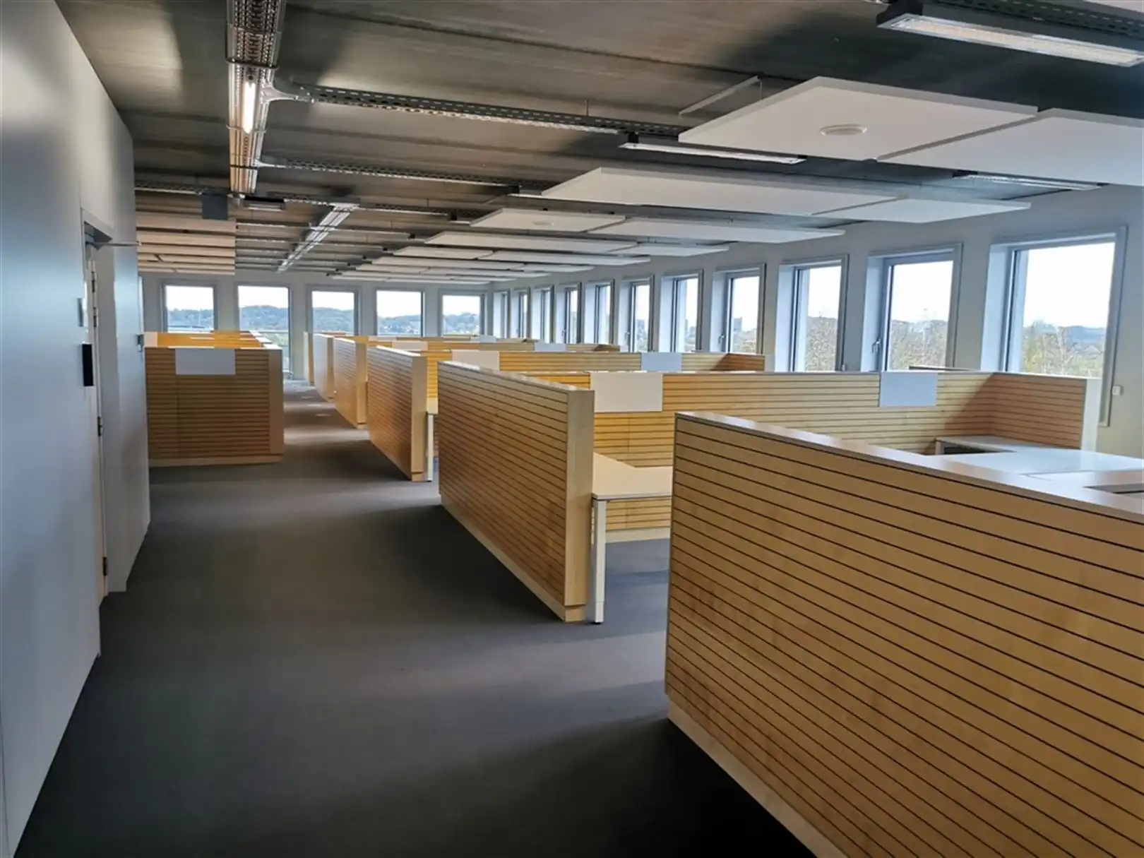 Kantoorgebouw foto 5