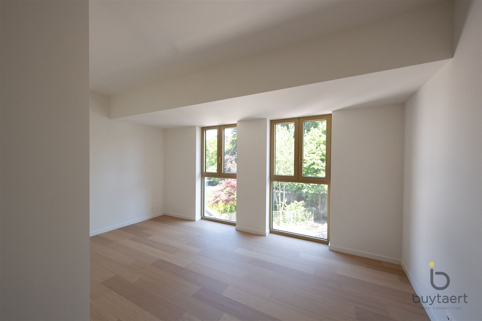 Beleef luxe, comfort en energiezuinigheid in een karaktervolle architectuur. foto 16