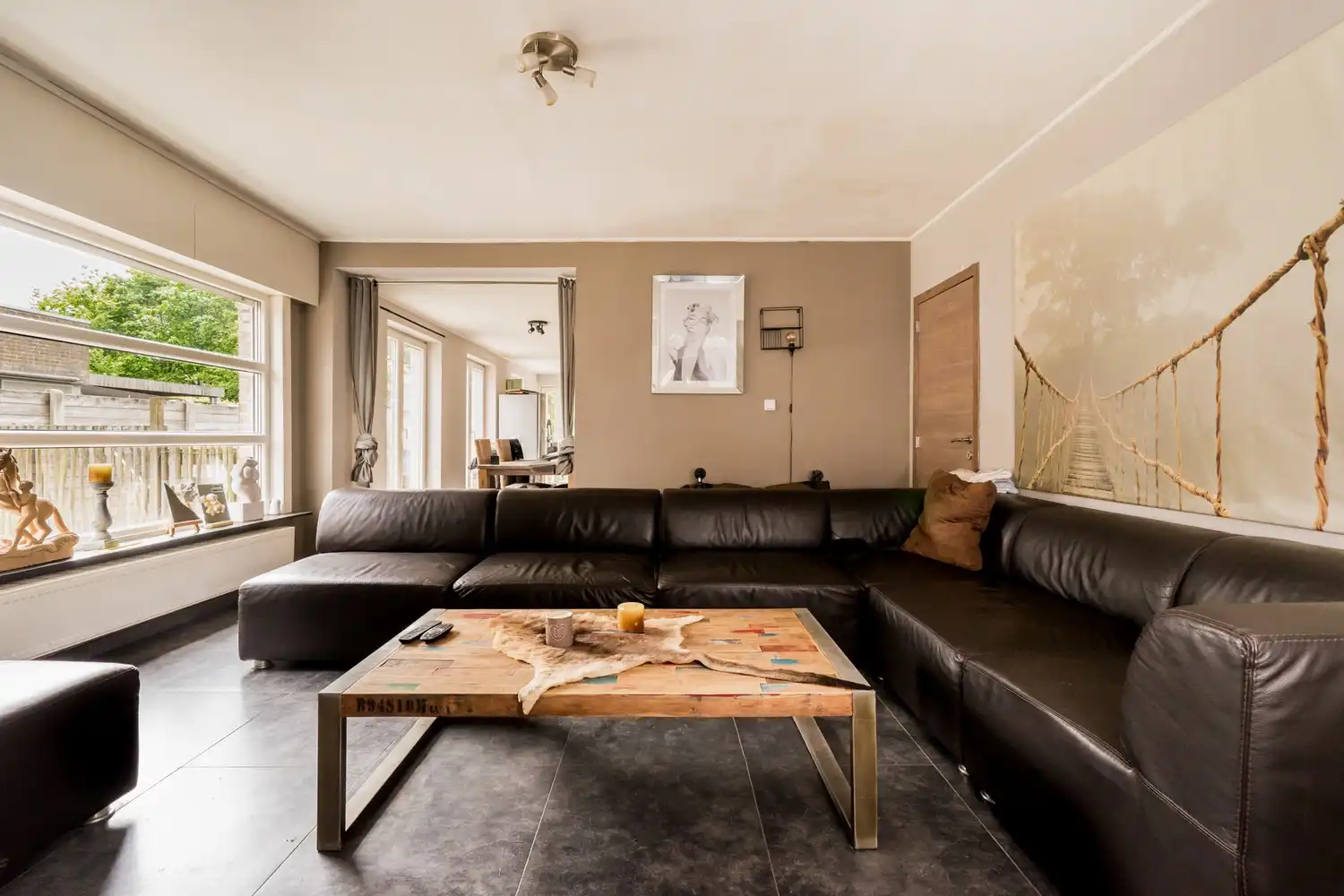 Halfopen bebouwing in landelijke omgeving met ruime tuin foto 6