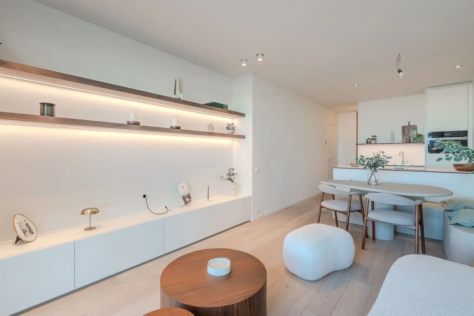 Instapklaar nieuwbouwappartement op de Zeedijk !  foto 3