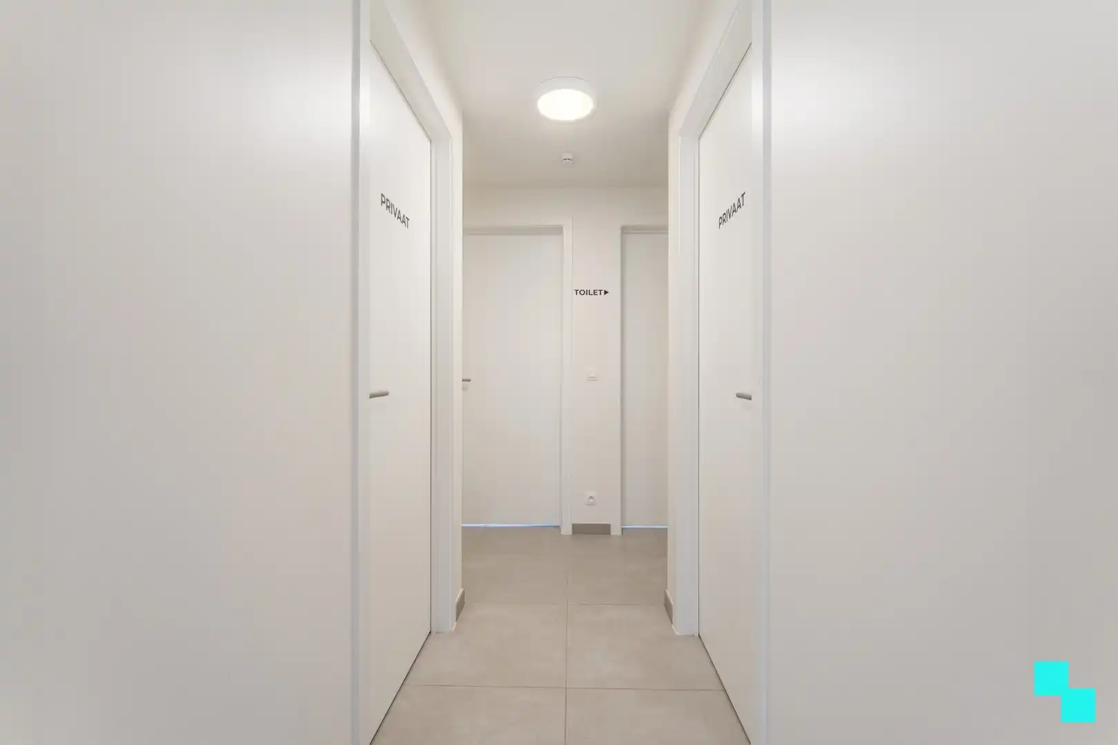 Recent gelijkvloers appartement (112m²) met garagebox - Roeselare foto 13