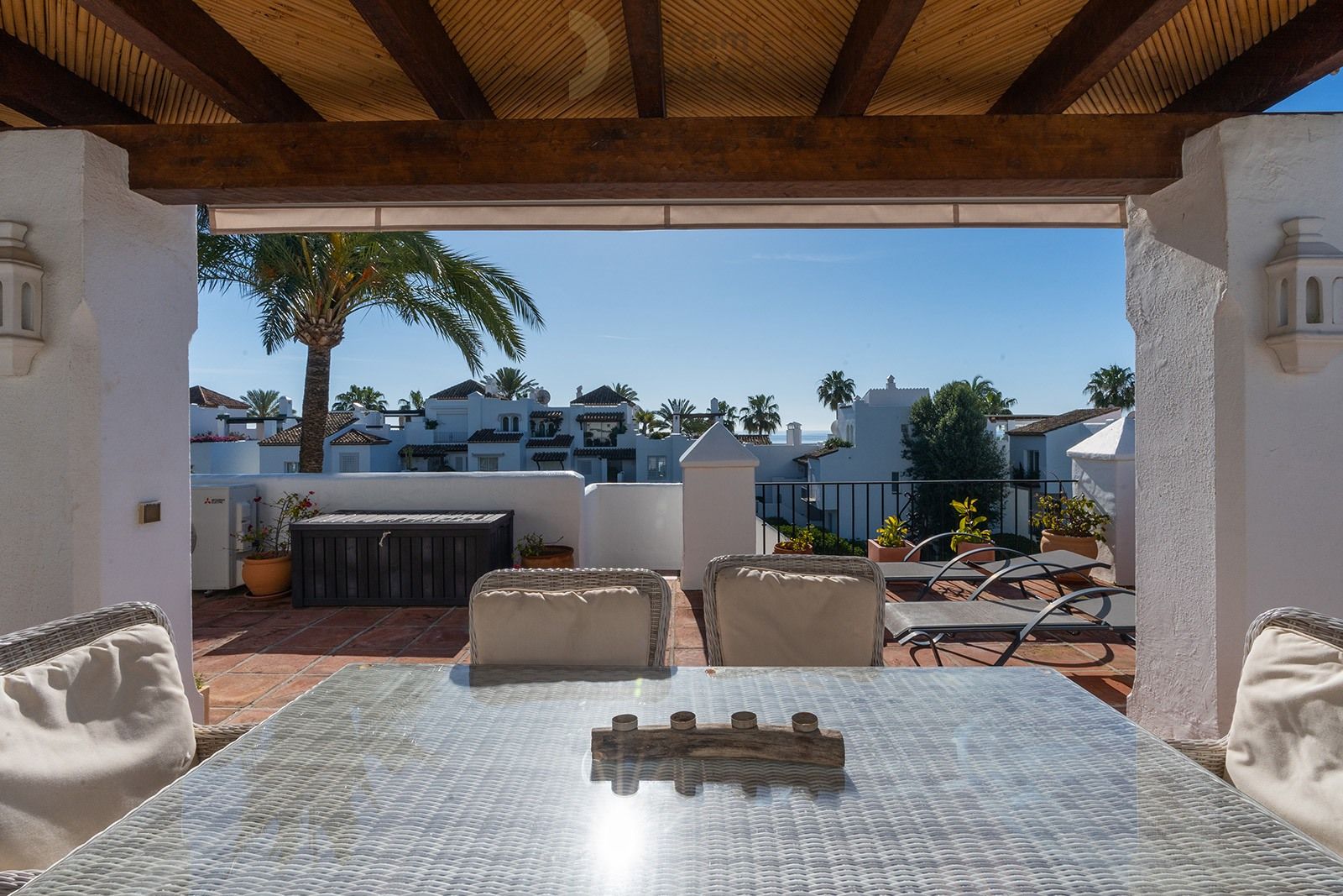 Prachtig appartement op de eerste lijn in Estepona foto 20