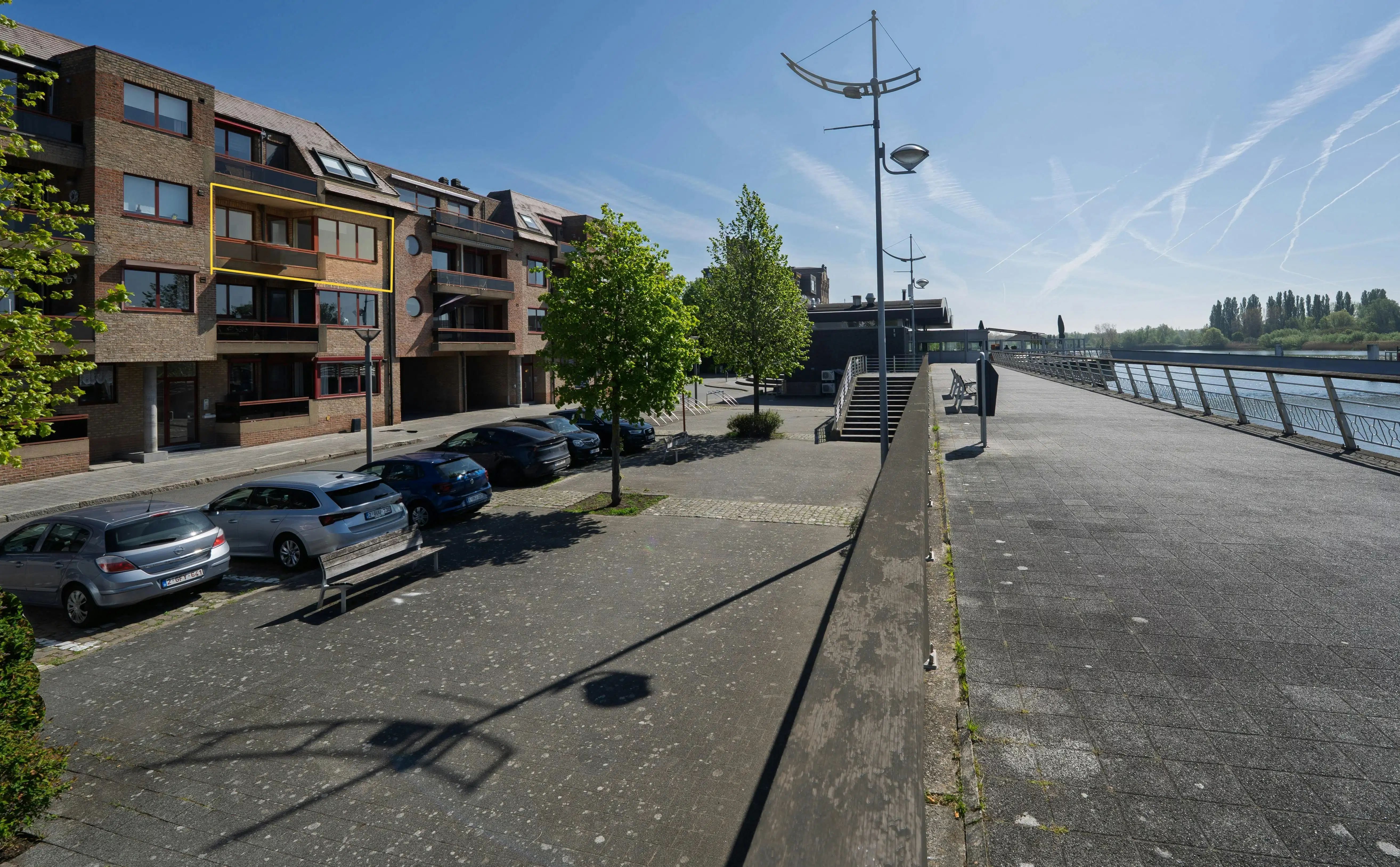 Appartement met 2 slaapkamers aan de Kaai in Boom foto {{pictureIndex}}