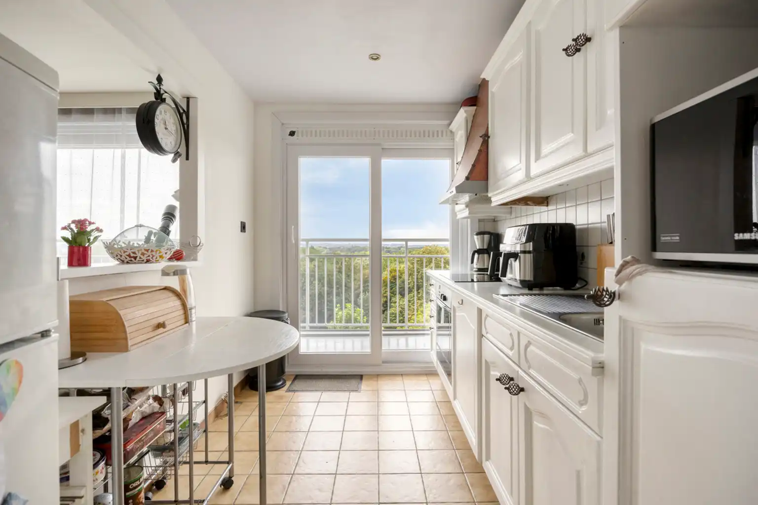 Volledig gerenoveerd appartement van 83 m² met 2 terrassen foto 5