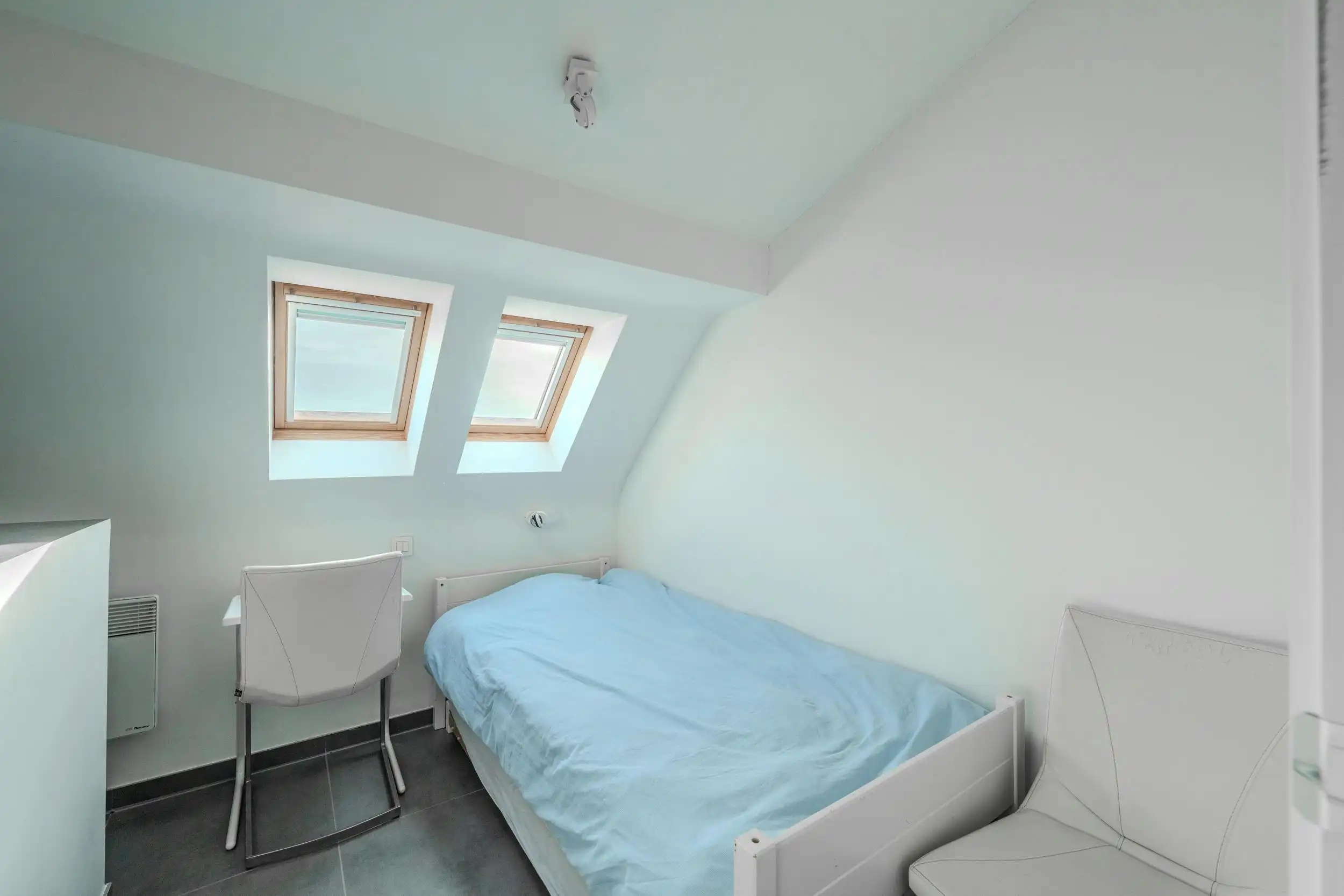 Modern duplex appartement vlak achter de vernieuwde Zeedijk! foto 16