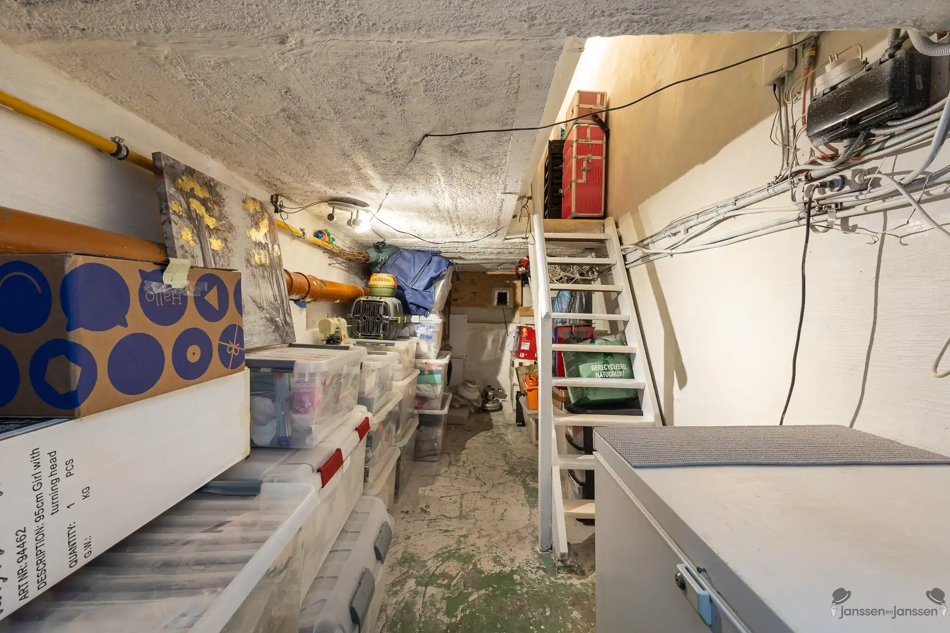 Woning met 3 (mog.4) slk, garage en ruime tuin in Brasschaat foto 16