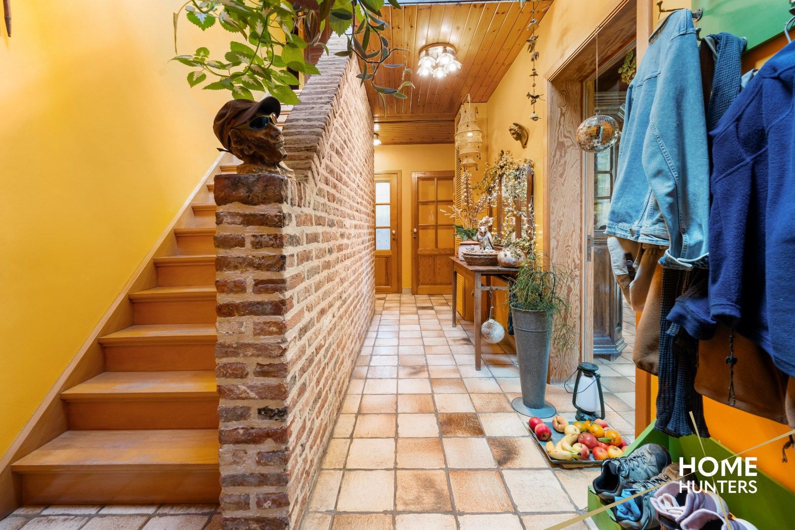 Te renoveren woning op royaal perceel van 4829m² in oase van groen en rust foto 14