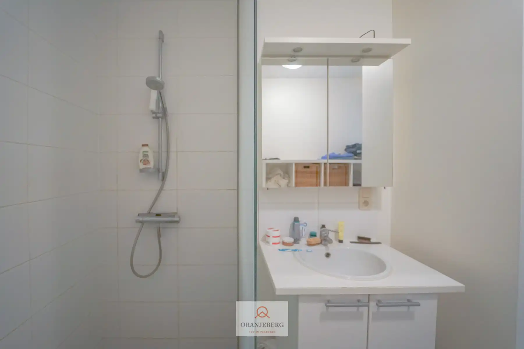 Gelijkvloers appartement met privétuin foto 16