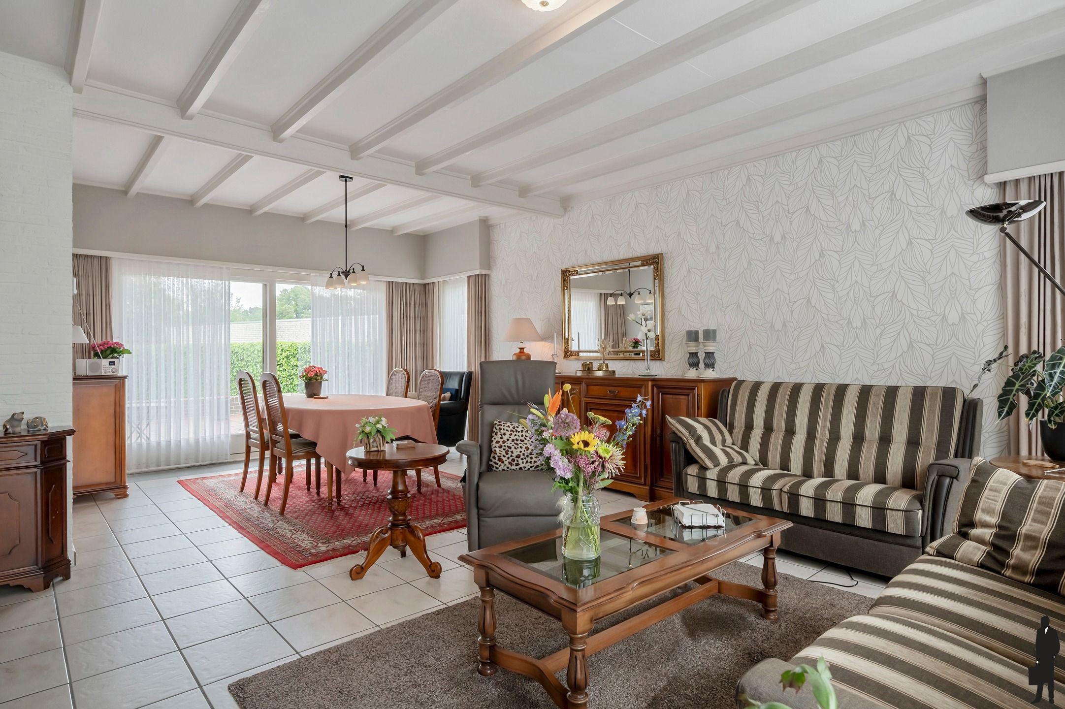 Ruime woning met tuin en bijgebouw foto 21