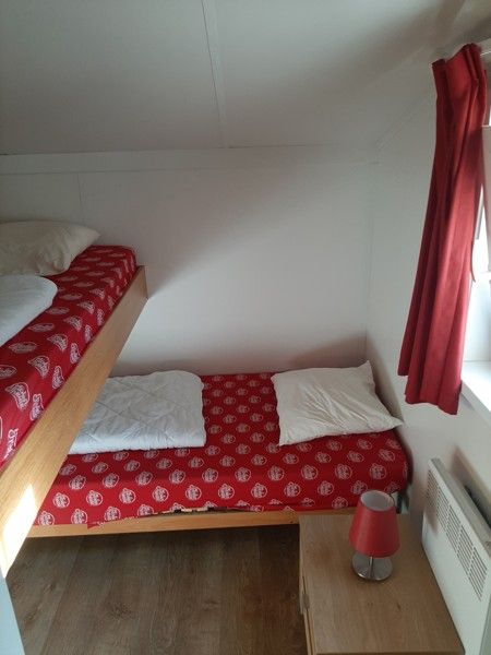 Gezellige,  vrijstaande en ingerichte vakantiewoning foto 23