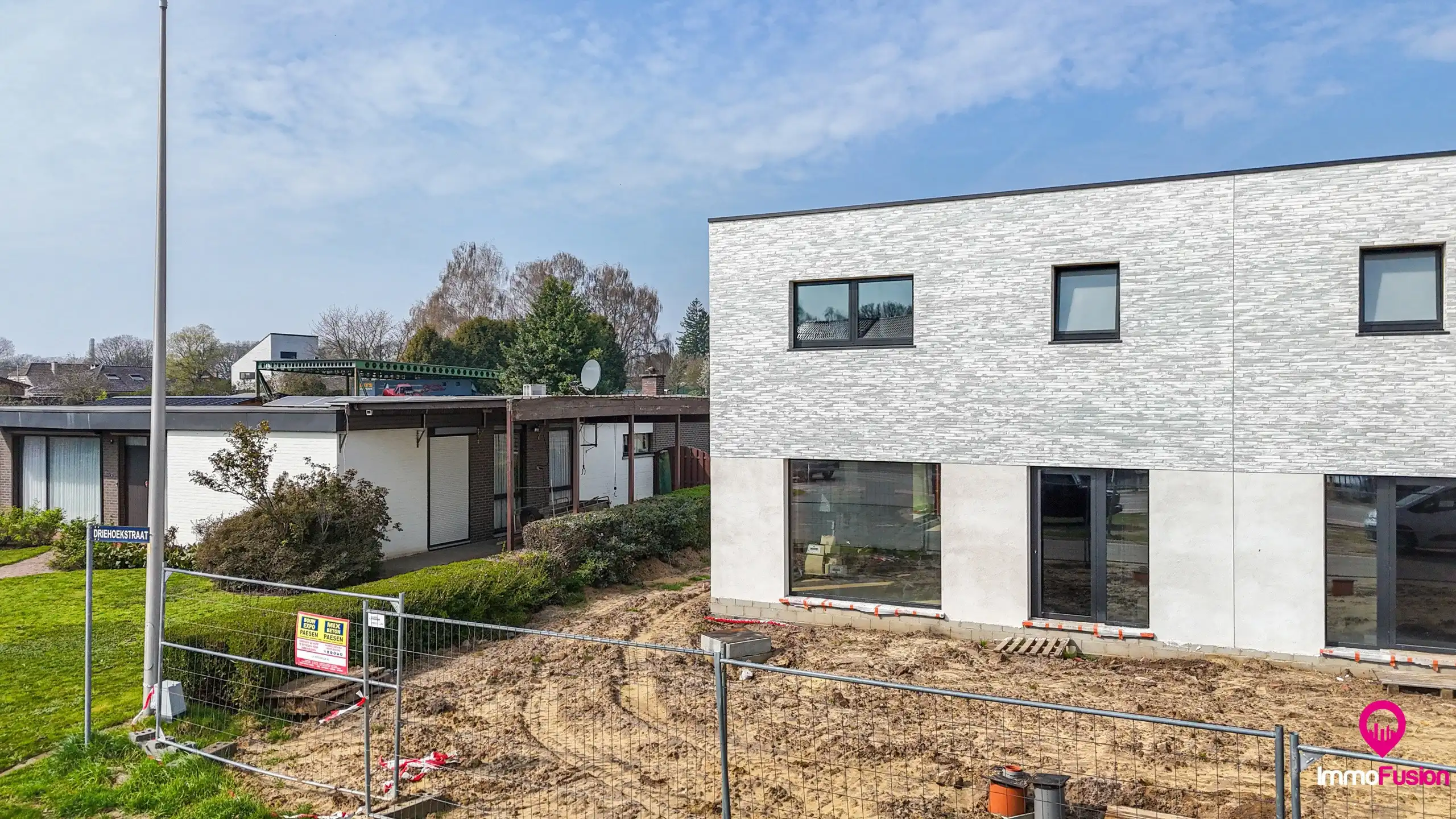 Modern halfopen nieuwbouw in casco met 3 slaapkmrs in Lillo! foto 5