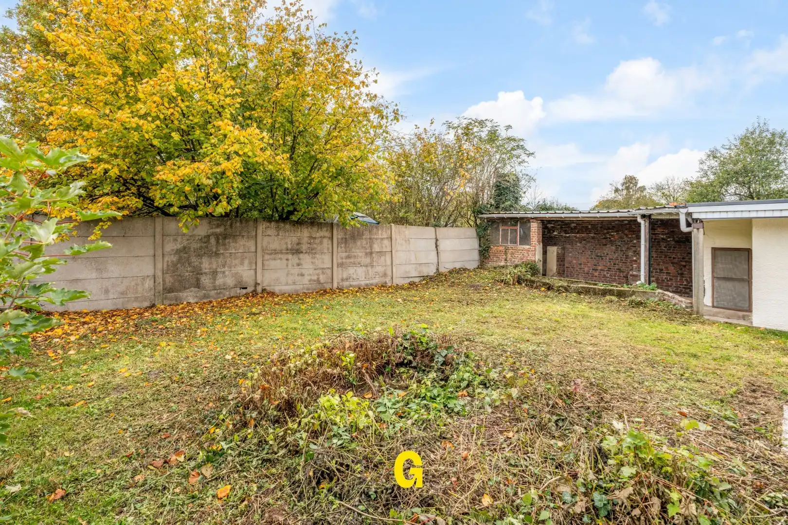 Vakkundig gerenoveerde woning met binnenkoer, tuin en bijgebouwen op 4a 62ca - EPC label B foto 24