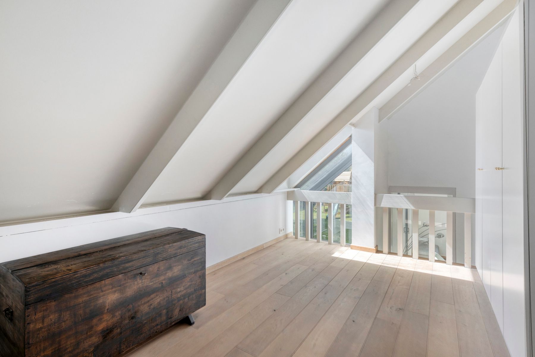 Stijlvolle villa op toplocatie in het groen foto 19