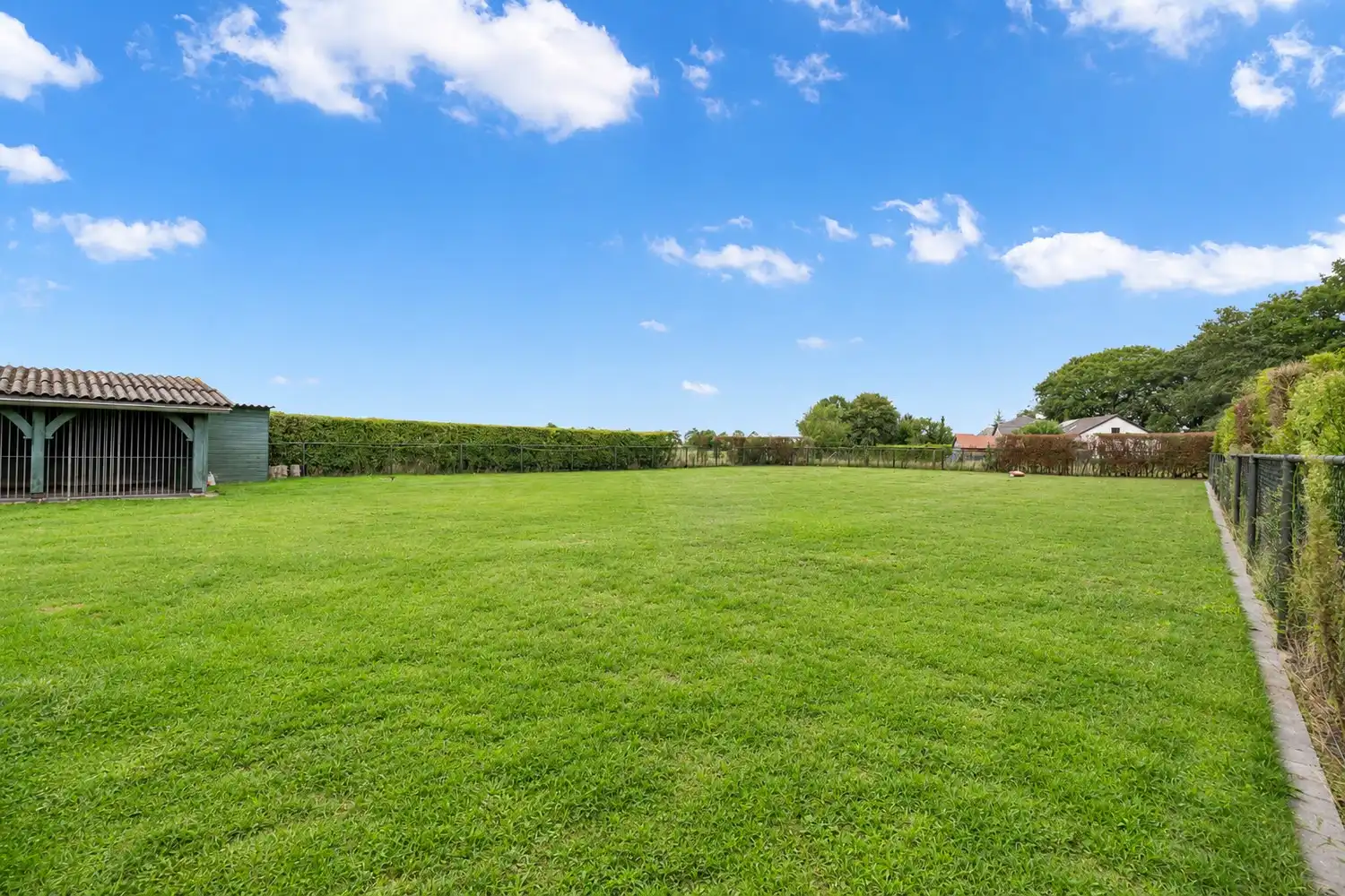 Ruimte, privacy en een landelijke wonen op één niveau. foto 24