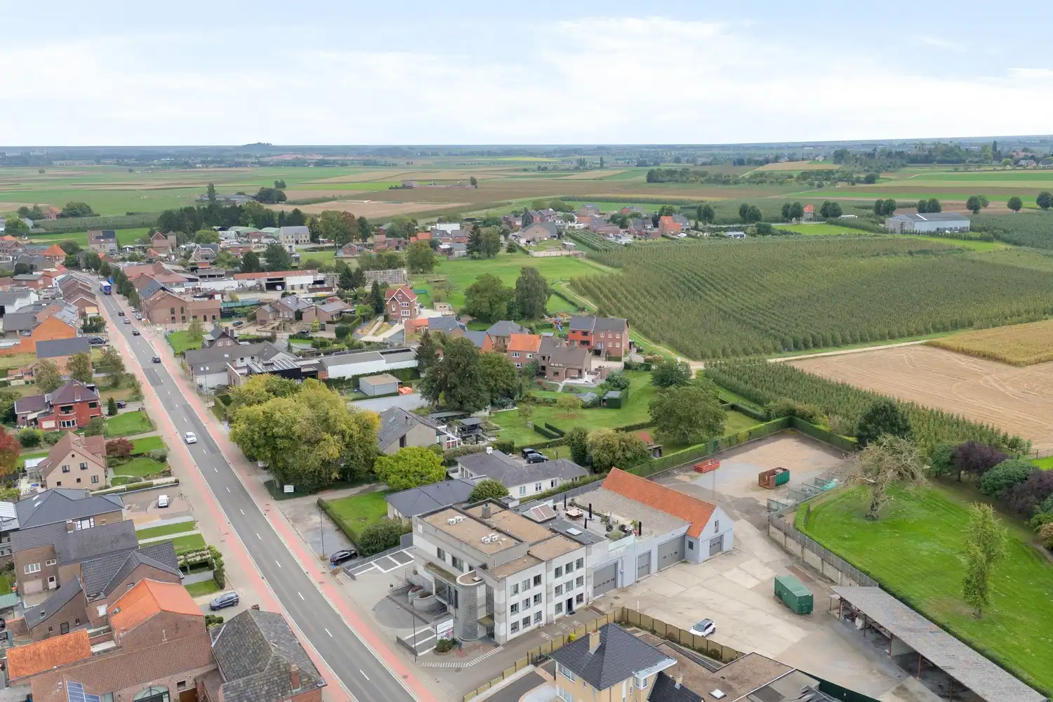 Unieke vastgoedopportuniteit! Ruim bedrijfscomplex met 2 appartementen en exclusief penthouse op 46a 55ca! foto 40