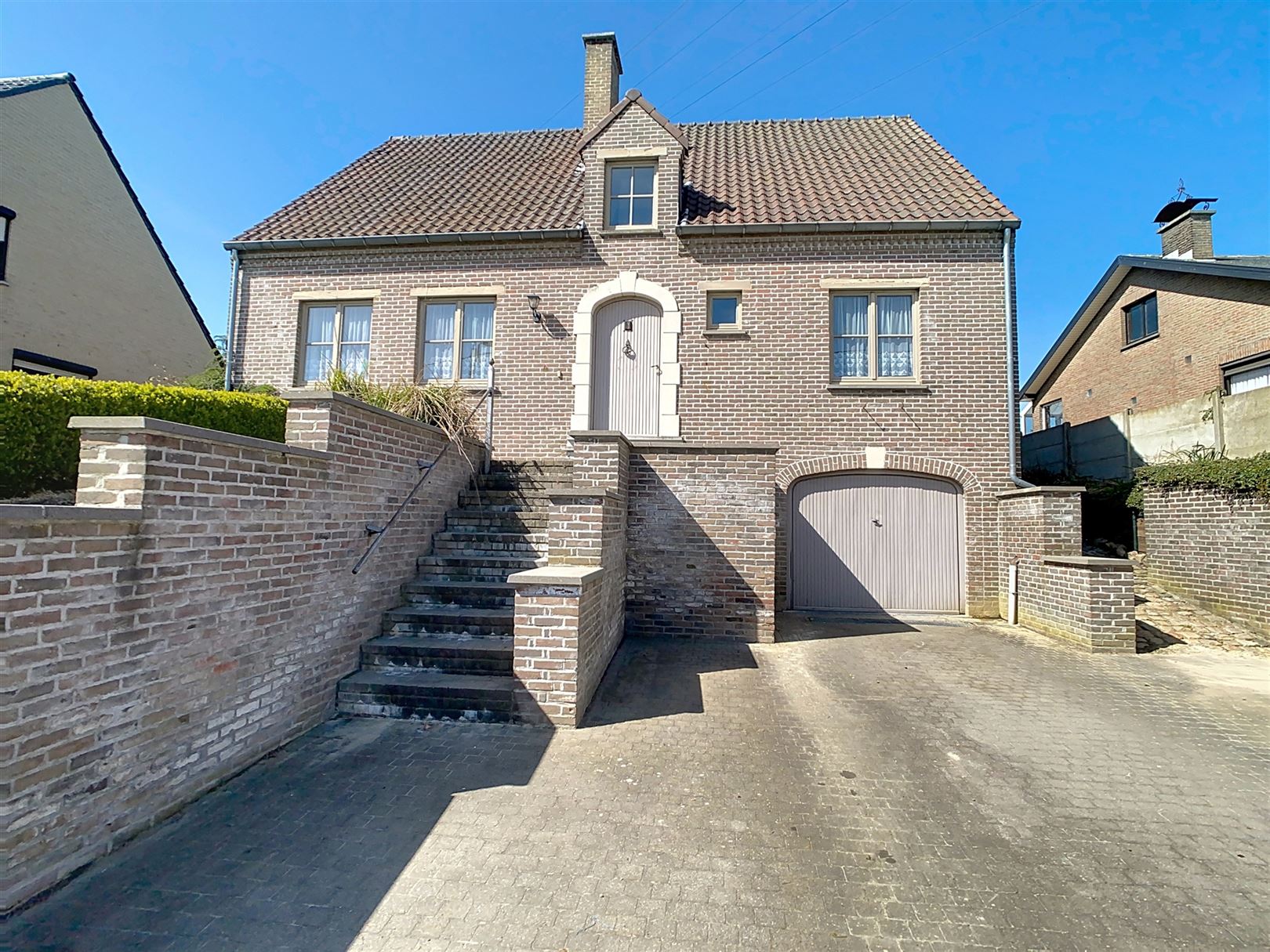 Ruime open bebouwing, 4 slpks, garage, tuin, 10a 54ca foto 33