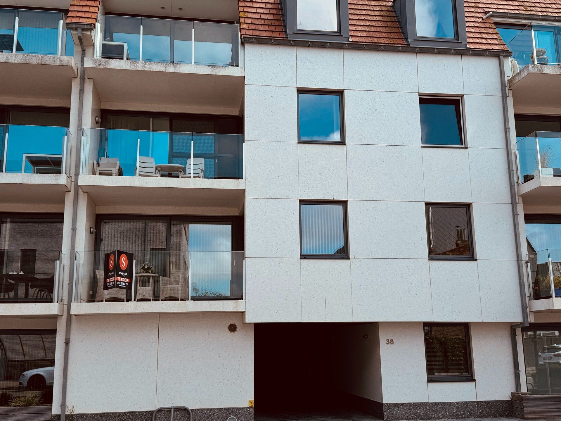 Lichtrijk instapklaar appartement gelegen te Bredene. foto 16