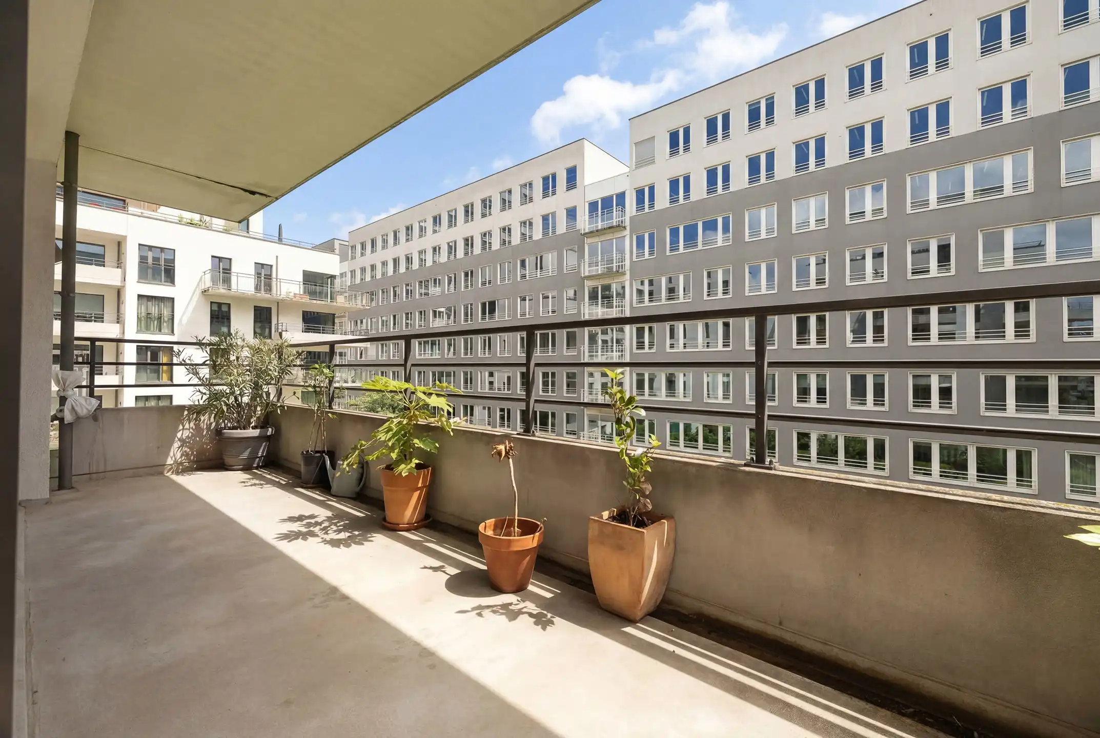Up-Site Tower, licht appartement met 3 slaapkamers foto 9